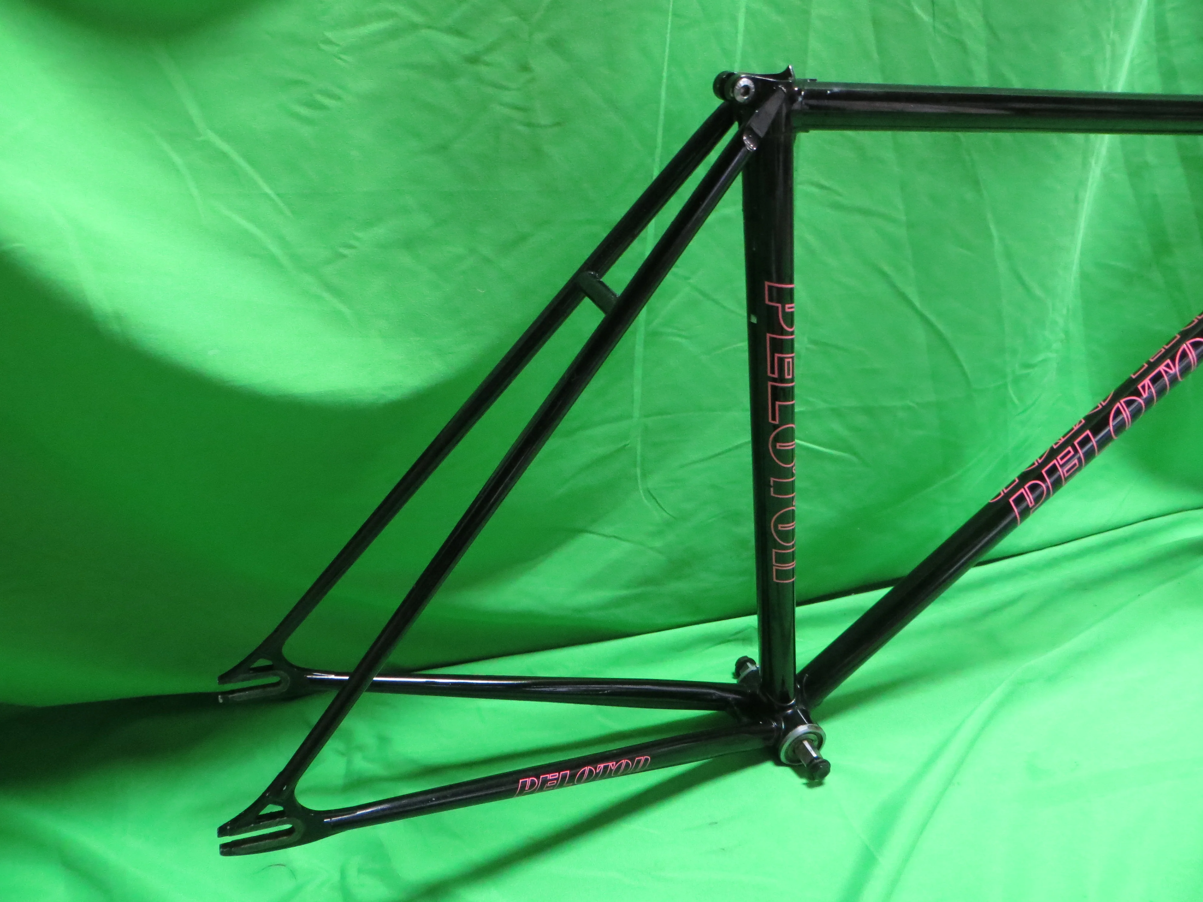 Peloton // Black // 49cm - Image 15