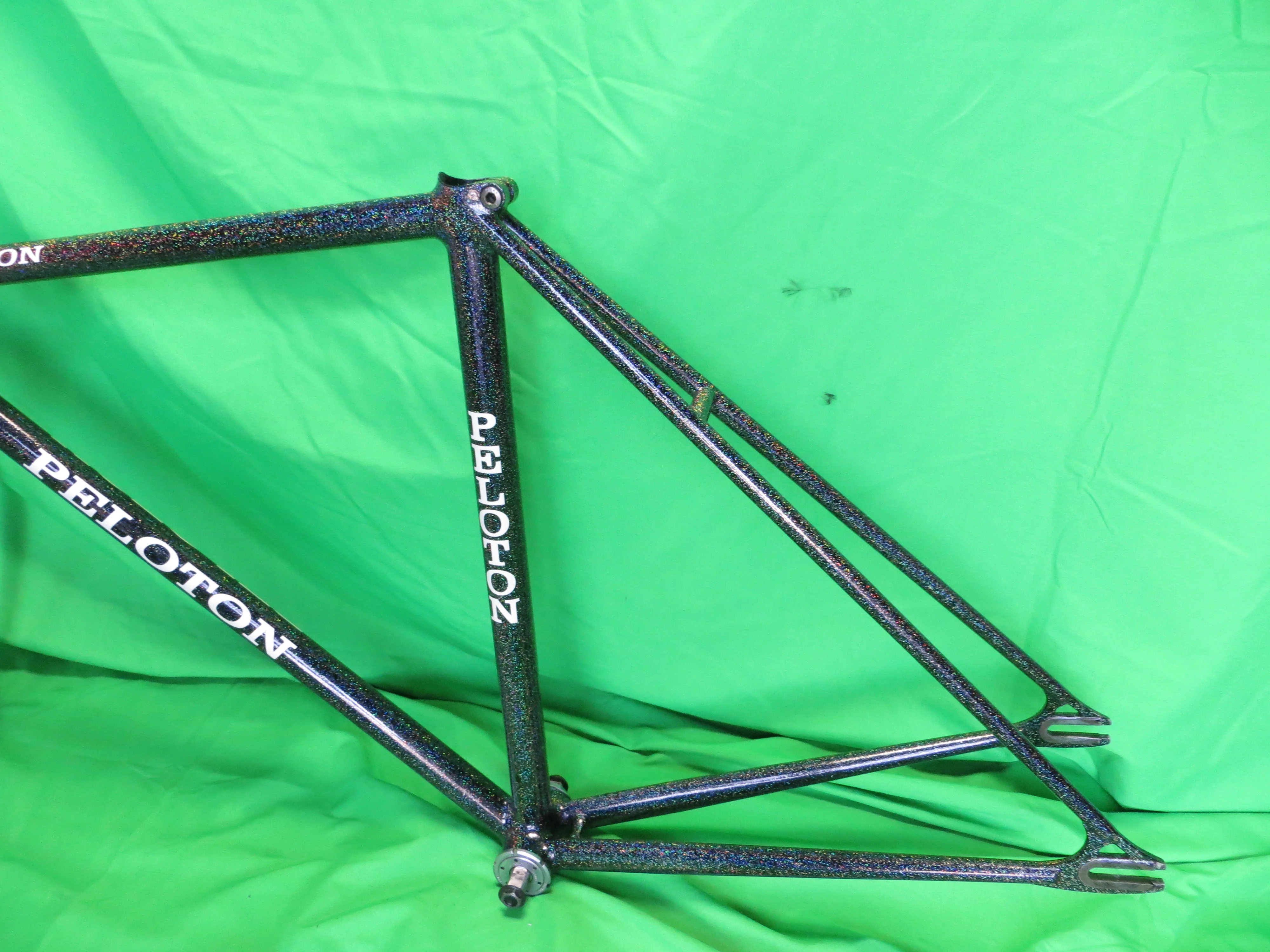 Peloton MINI // Black with Super Rainbow Flake // 48cm - Image 8
