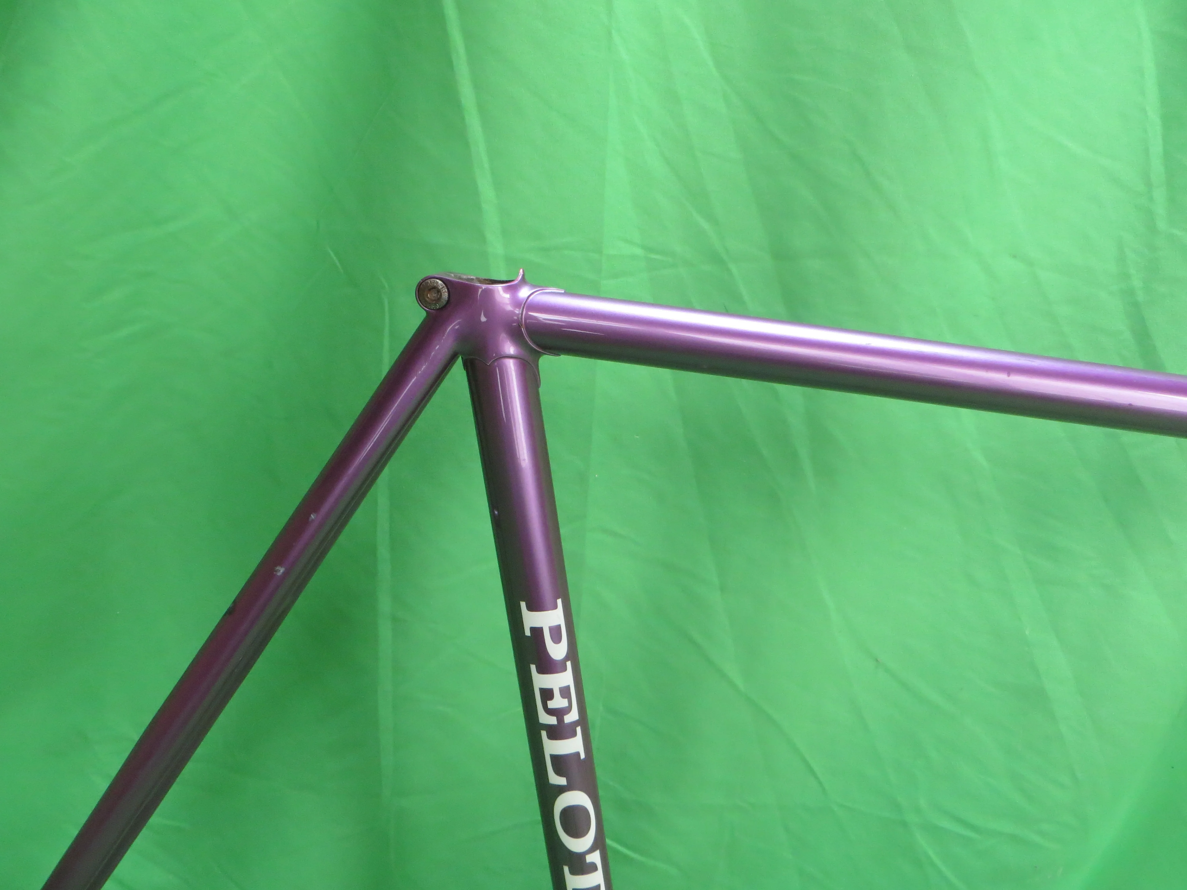 Peloton //Pinkish Purple Metallic // 55cm - Image 13