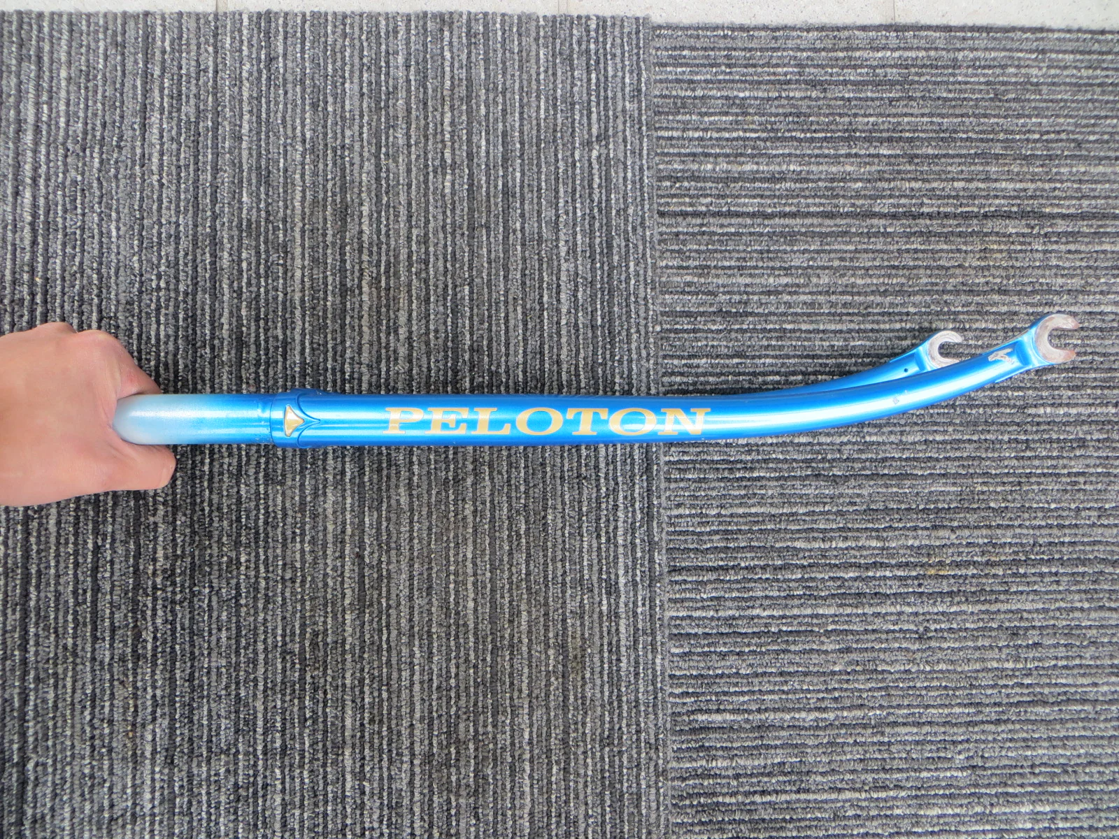Peloton Front Fork 141mm Steering Column Length / 9mm Axle Slot - Image 4