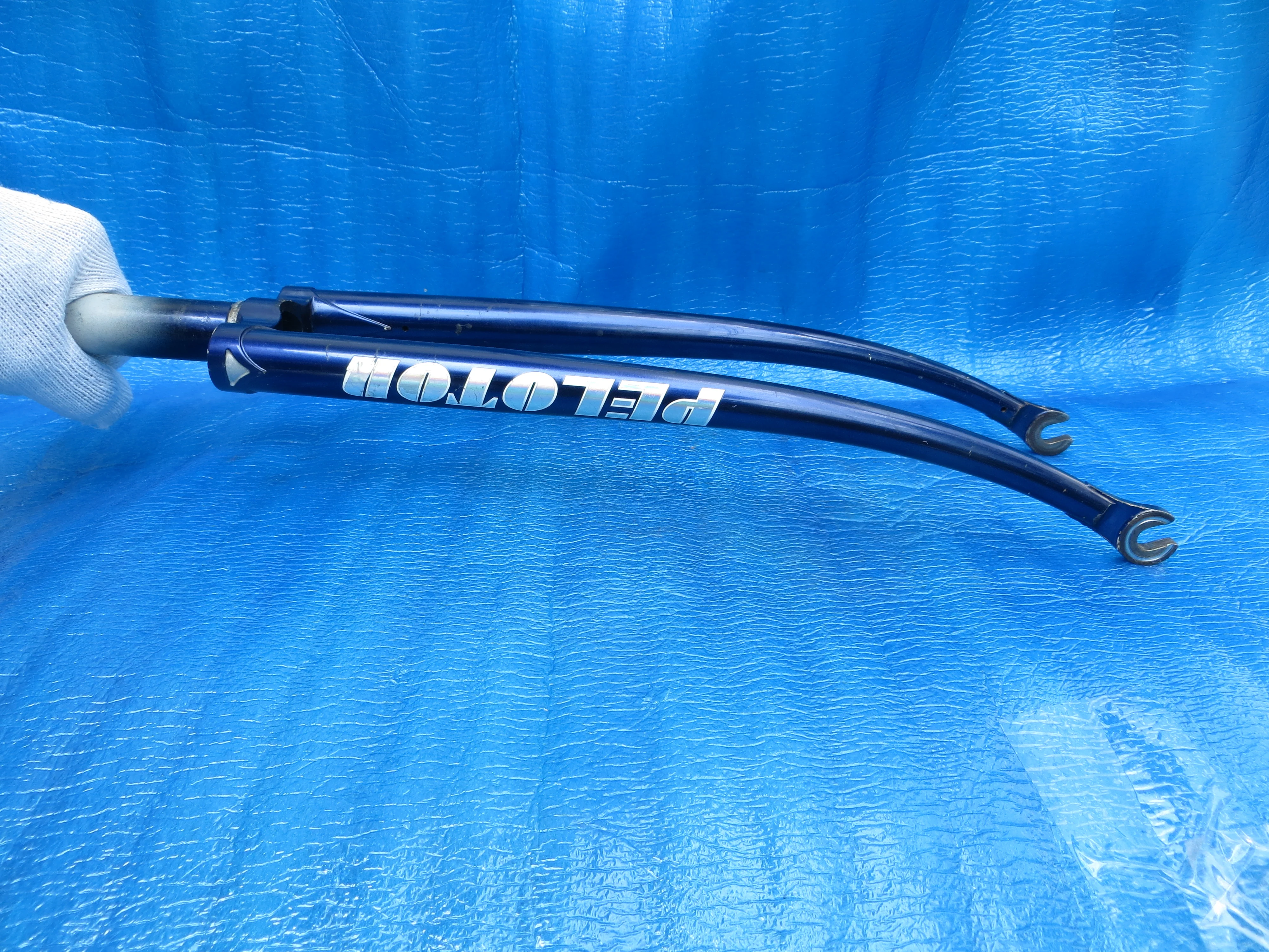Peloton Front Fork 151mm Steering Column Length /9mm Axle Slot /240626 - Image 3