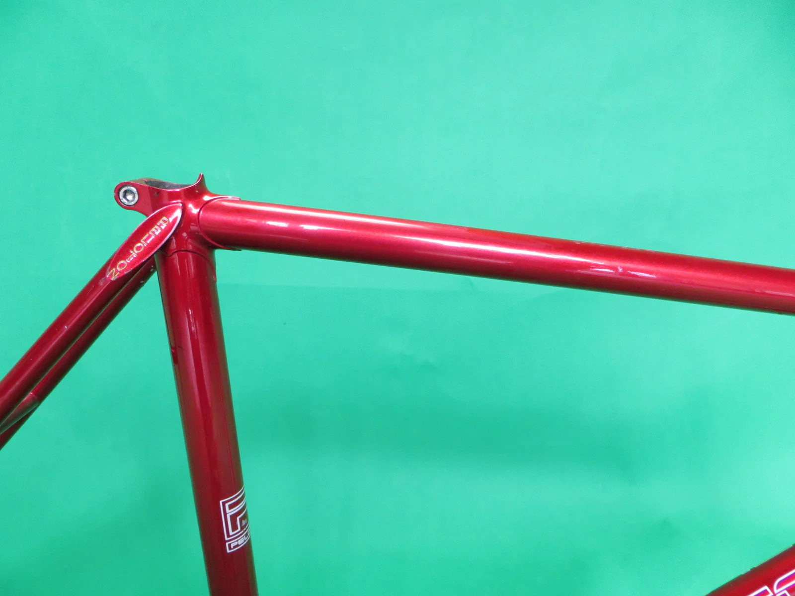 PELOTON // Metallic Red // 49.5cm - Image 12