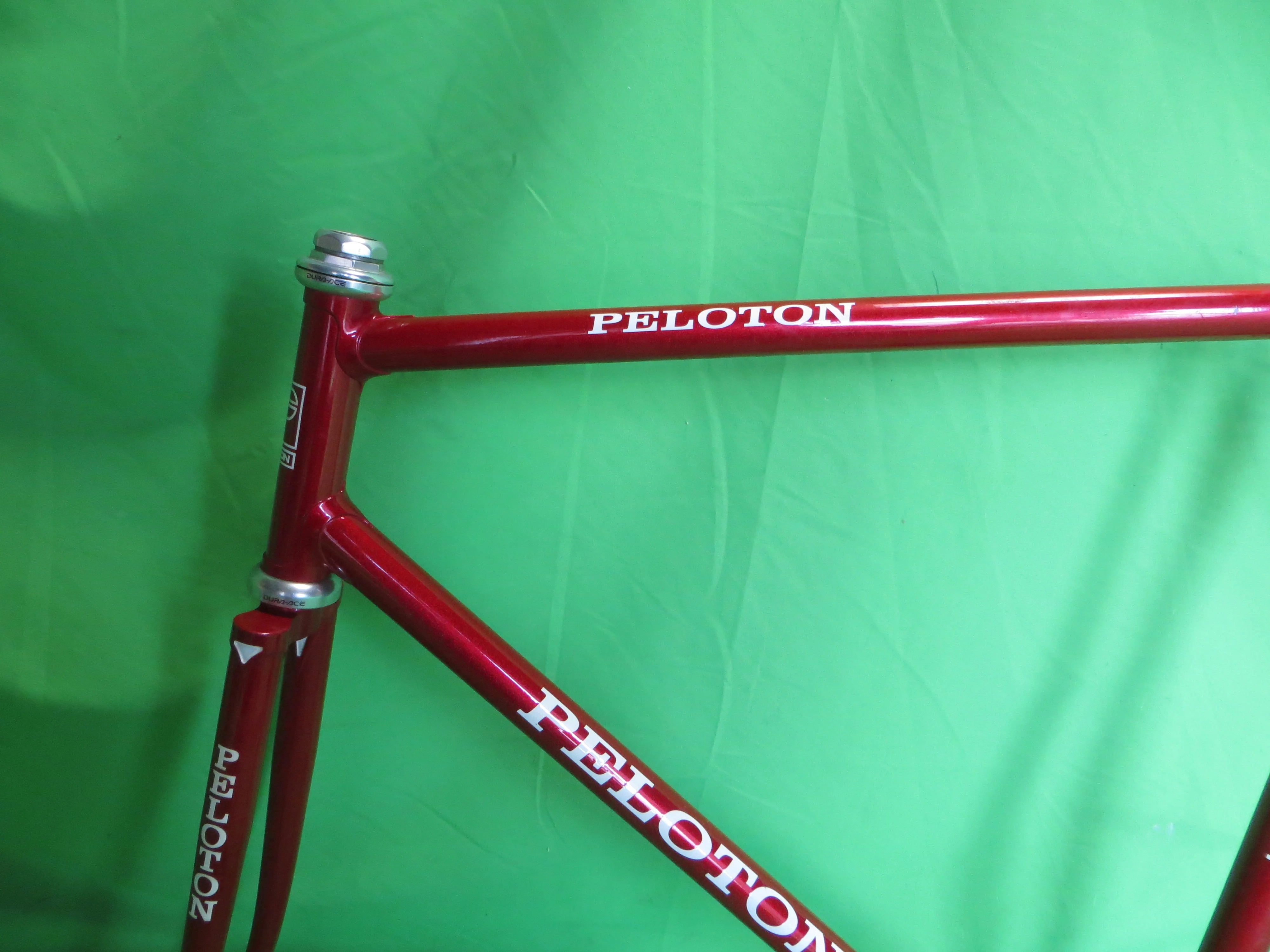 Peloton // Red Metallic // 55cm - Image 4