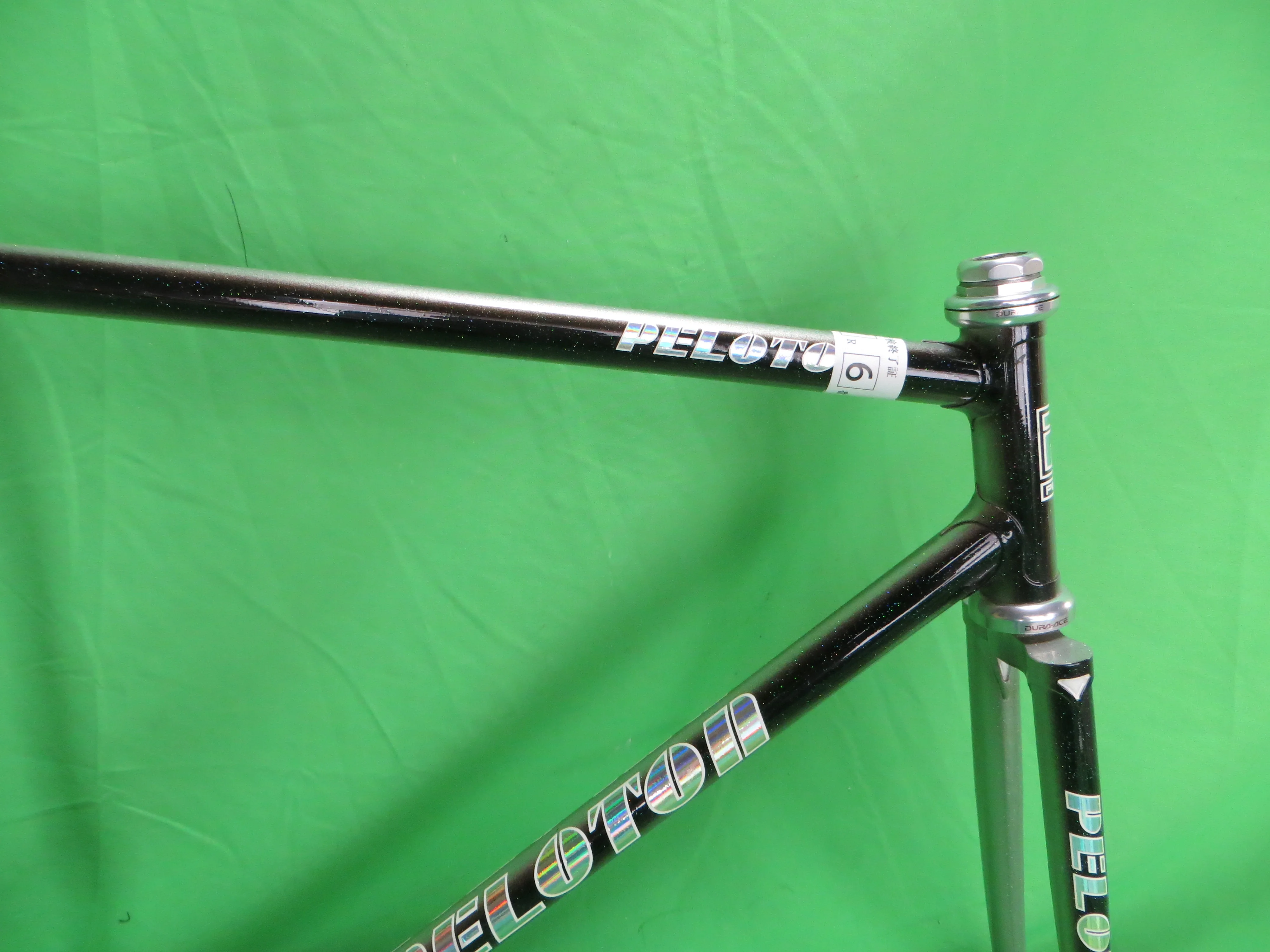 Peloton // Mach Silver Black Fade with Rainbow Flake // 52.5cm - Image 11