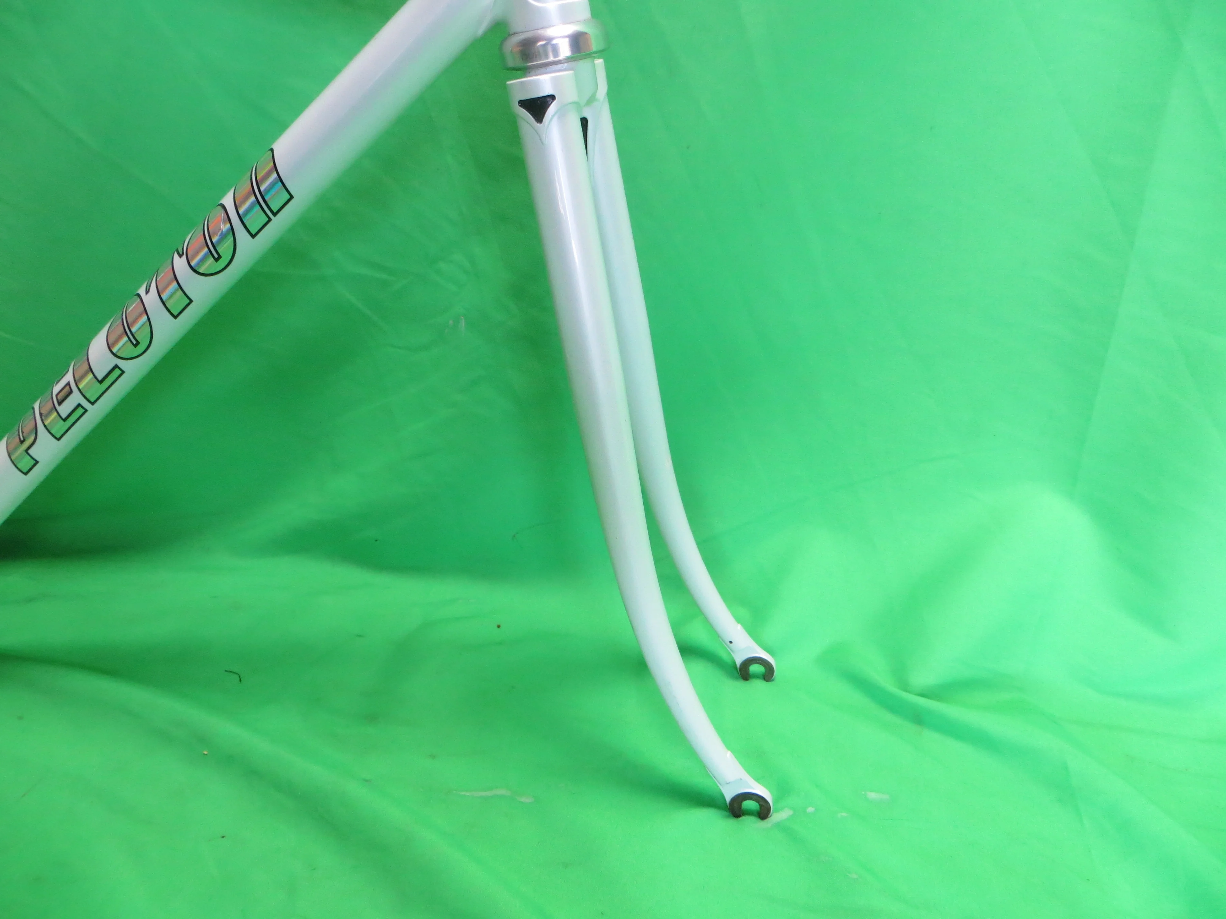 Peloton // White // 49cm - Image 10