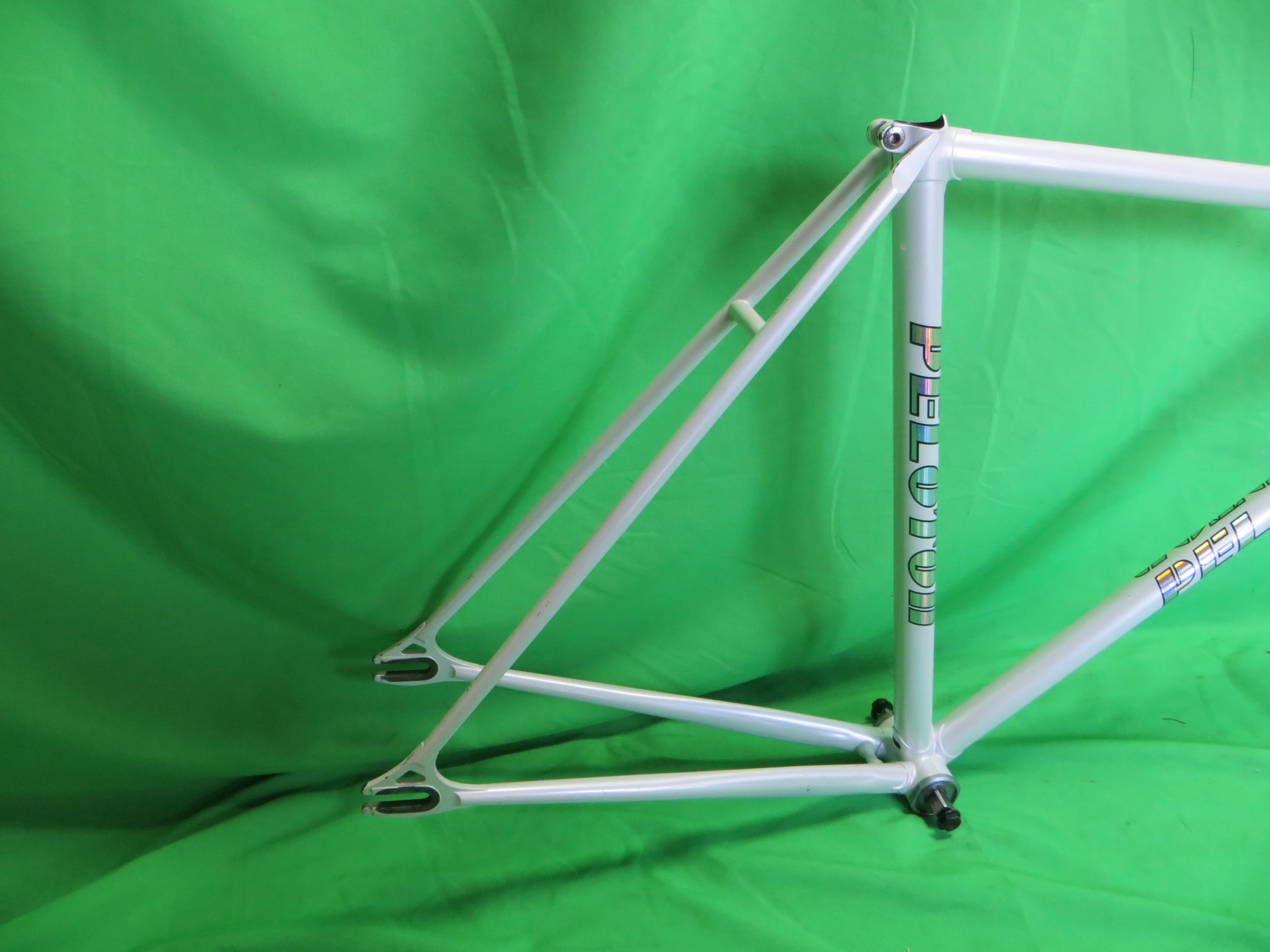 Peloton // White // 49cm - Image 15