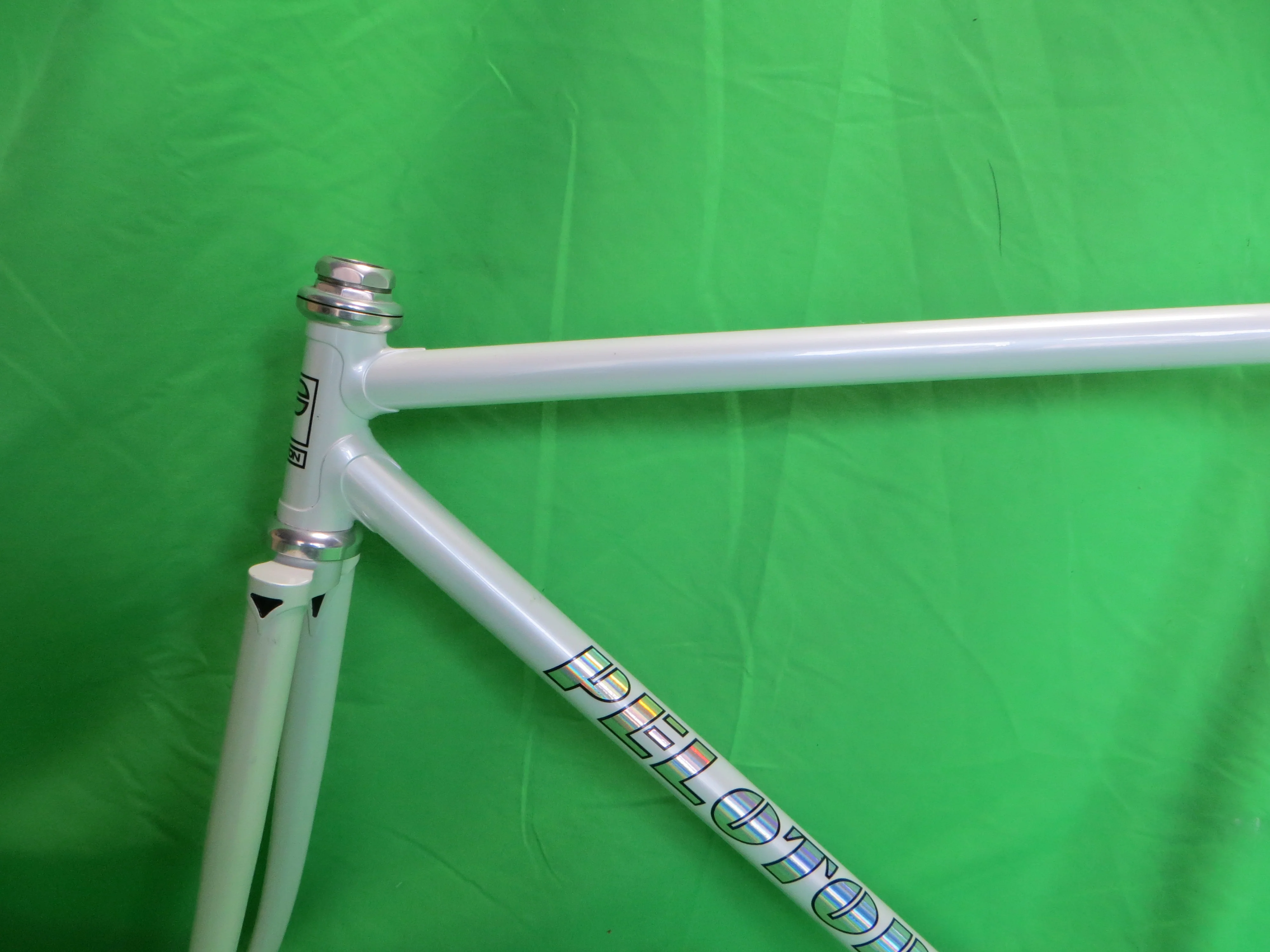 Peloton // White // 49cm - Image 4