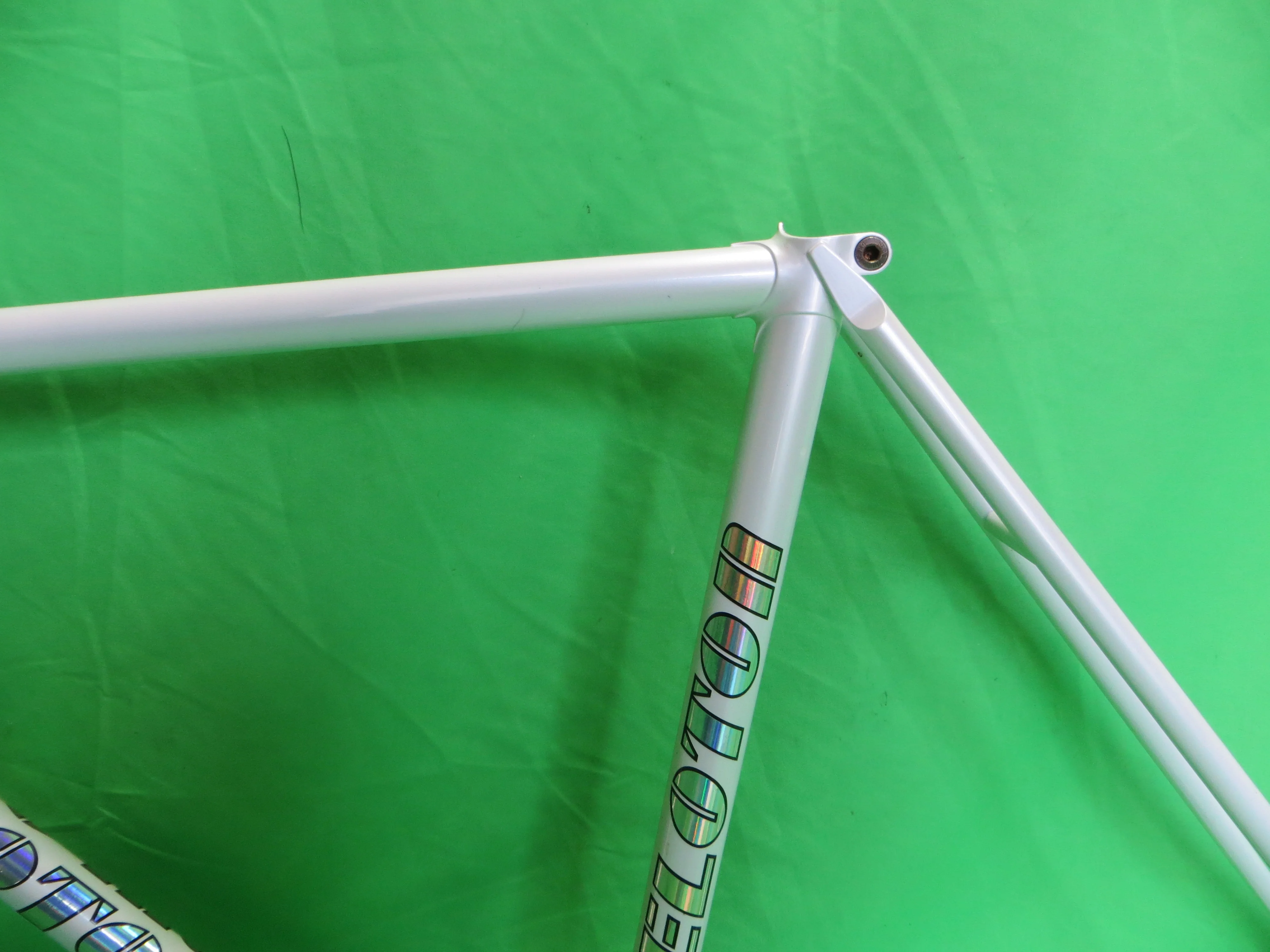 Peloton // White // 49cm - Image 5