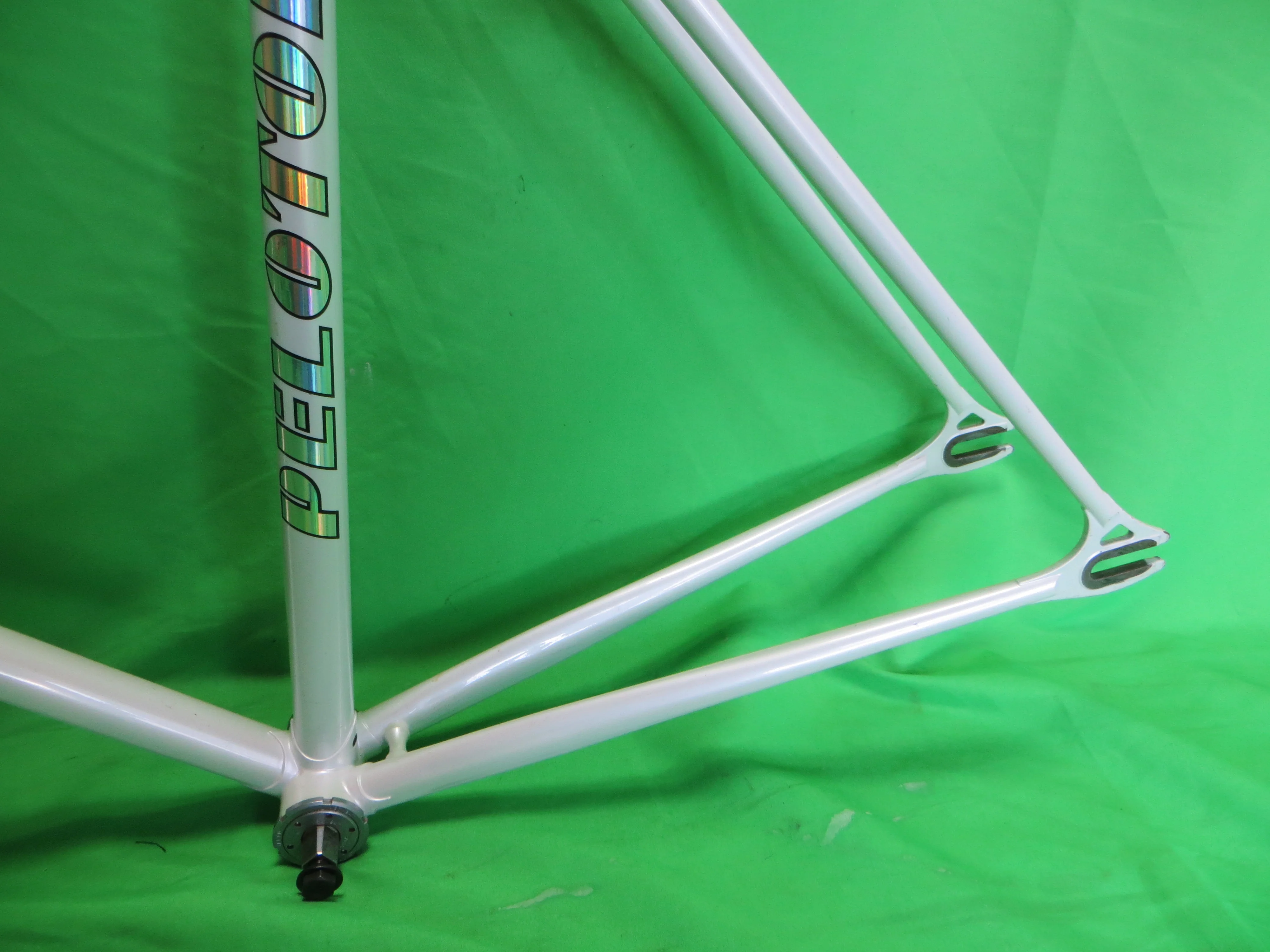 Peloton // White // 49cm - Image 7