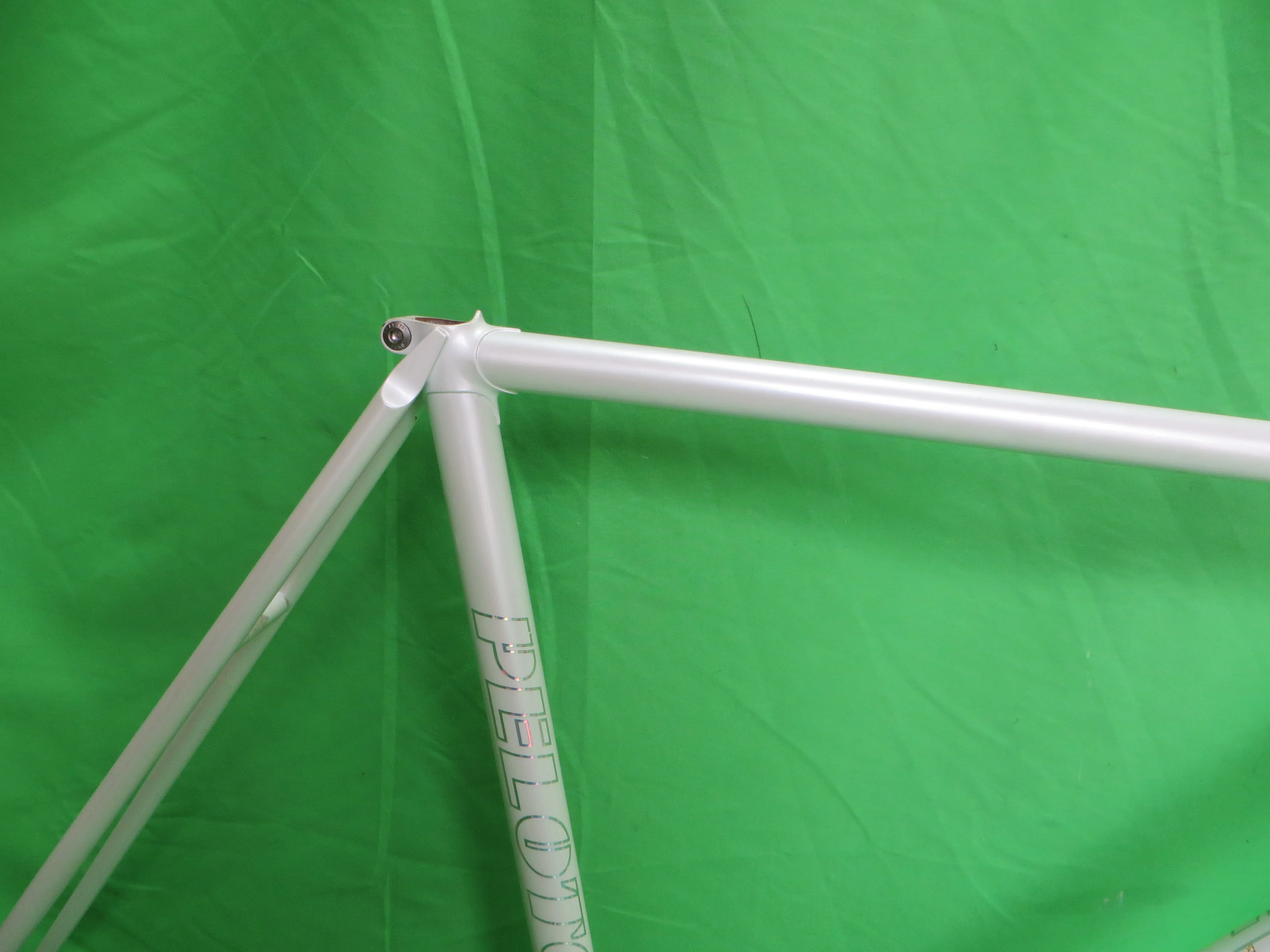 Peloton // White // 53cm - Image 12