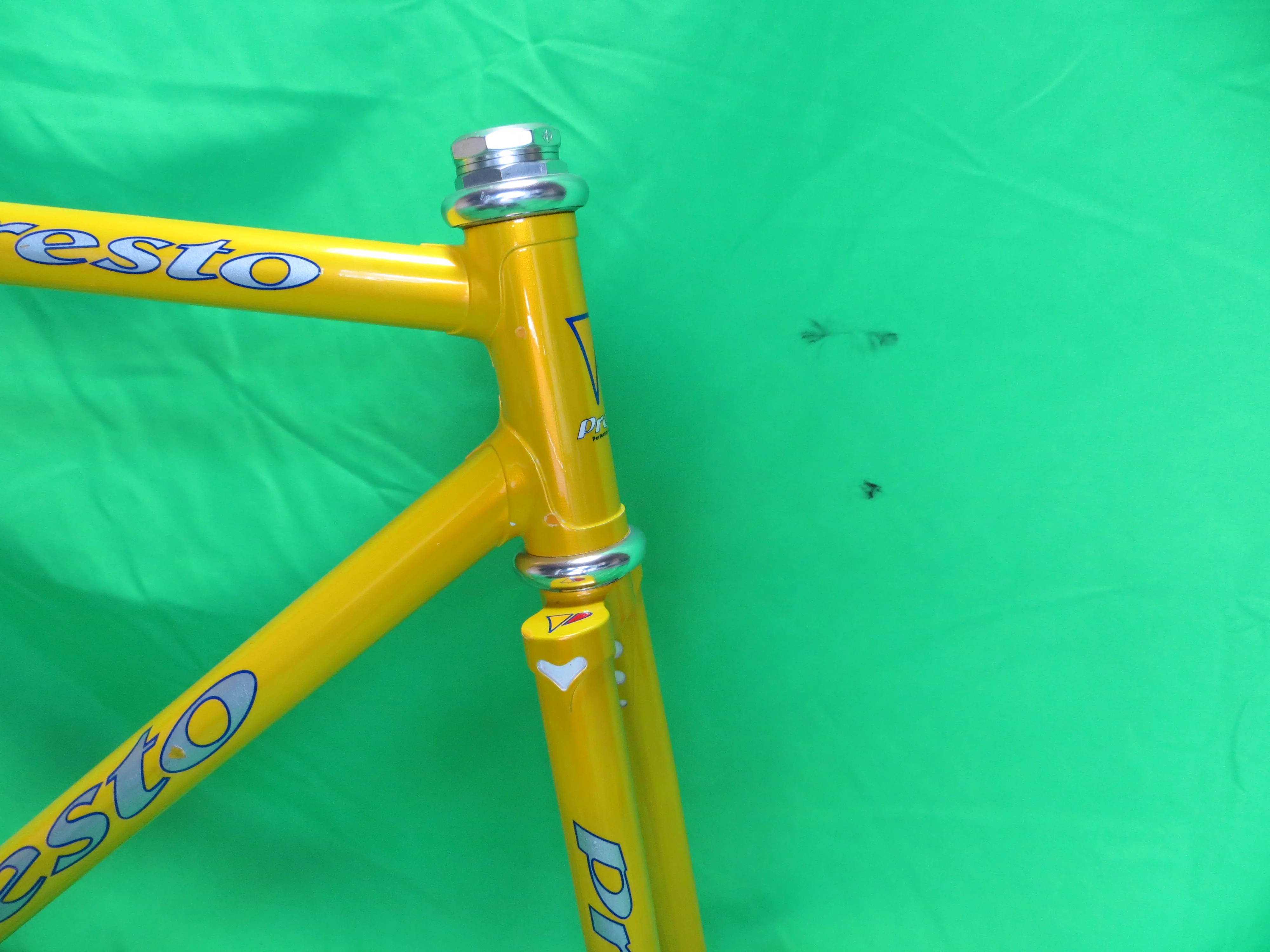 Peloton // Yellow Metallic // 50.5cm - Image 9