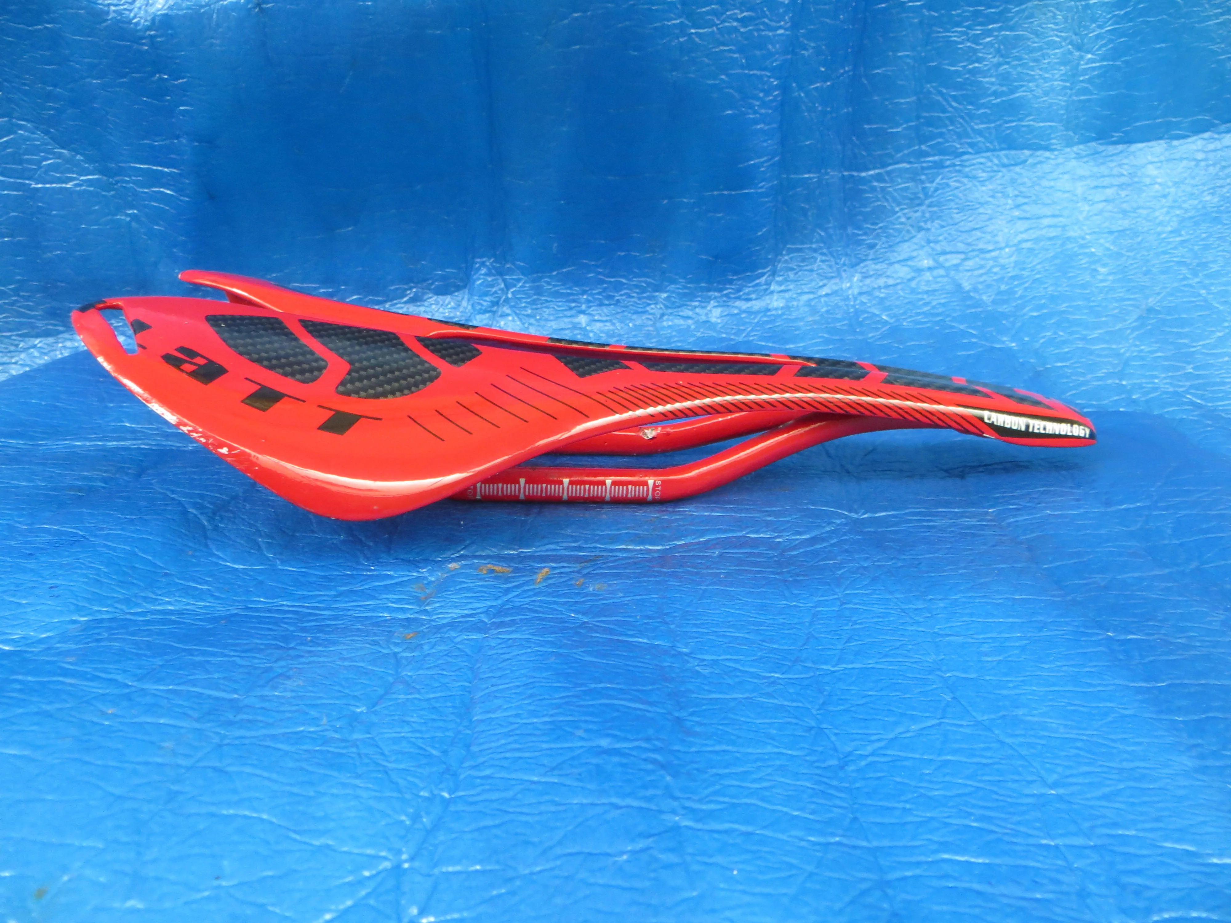 Platt Carbon Saddle 44mm Non NJS (25040301)