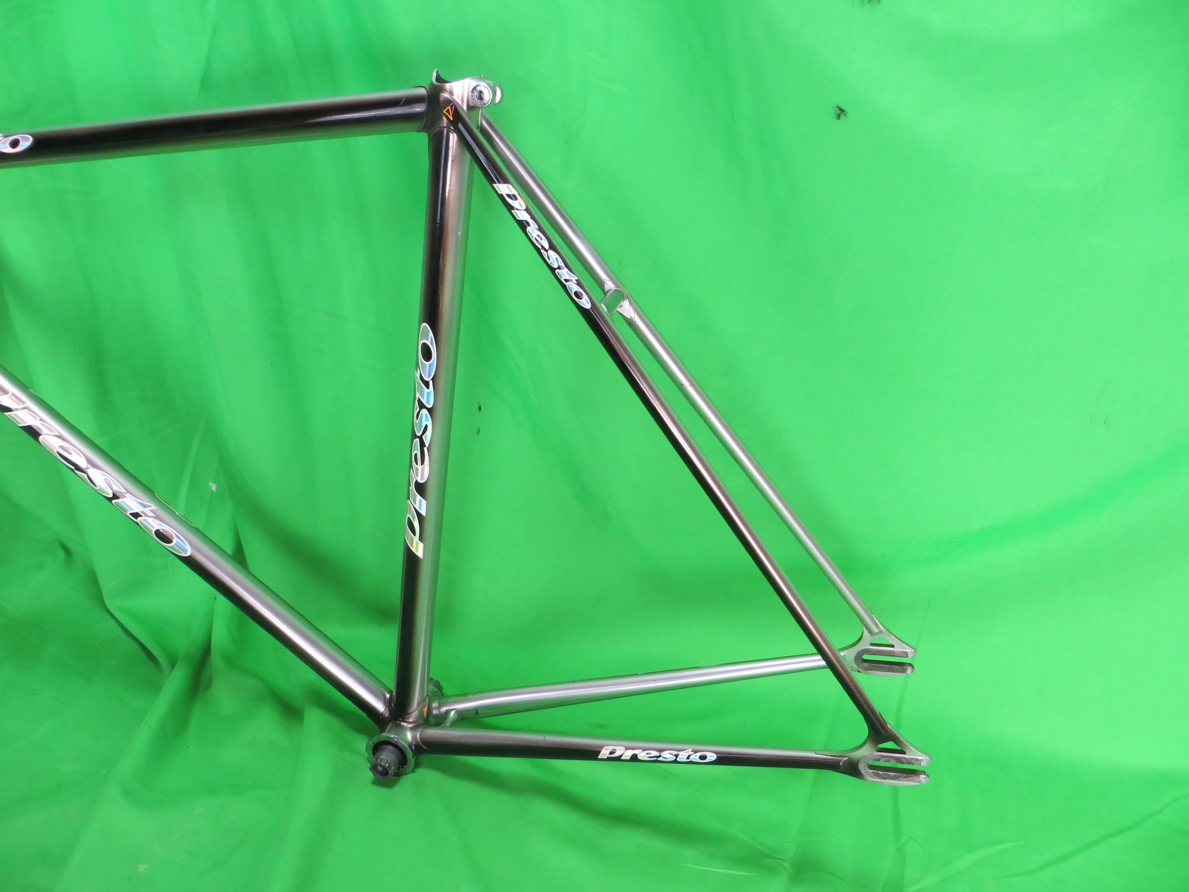 PRESTO // Black / Mach Silver Fade // 52.5cm - Image 8
