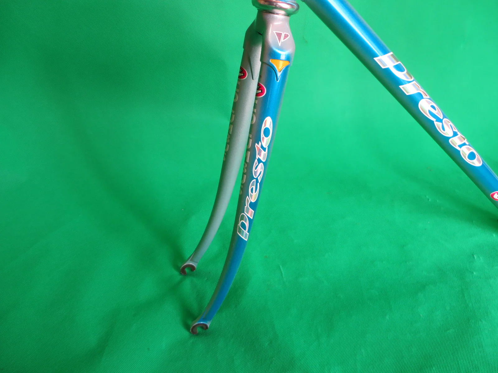 PRESTO // Blue metallic Silver Fade // 51.5cm - Image 3