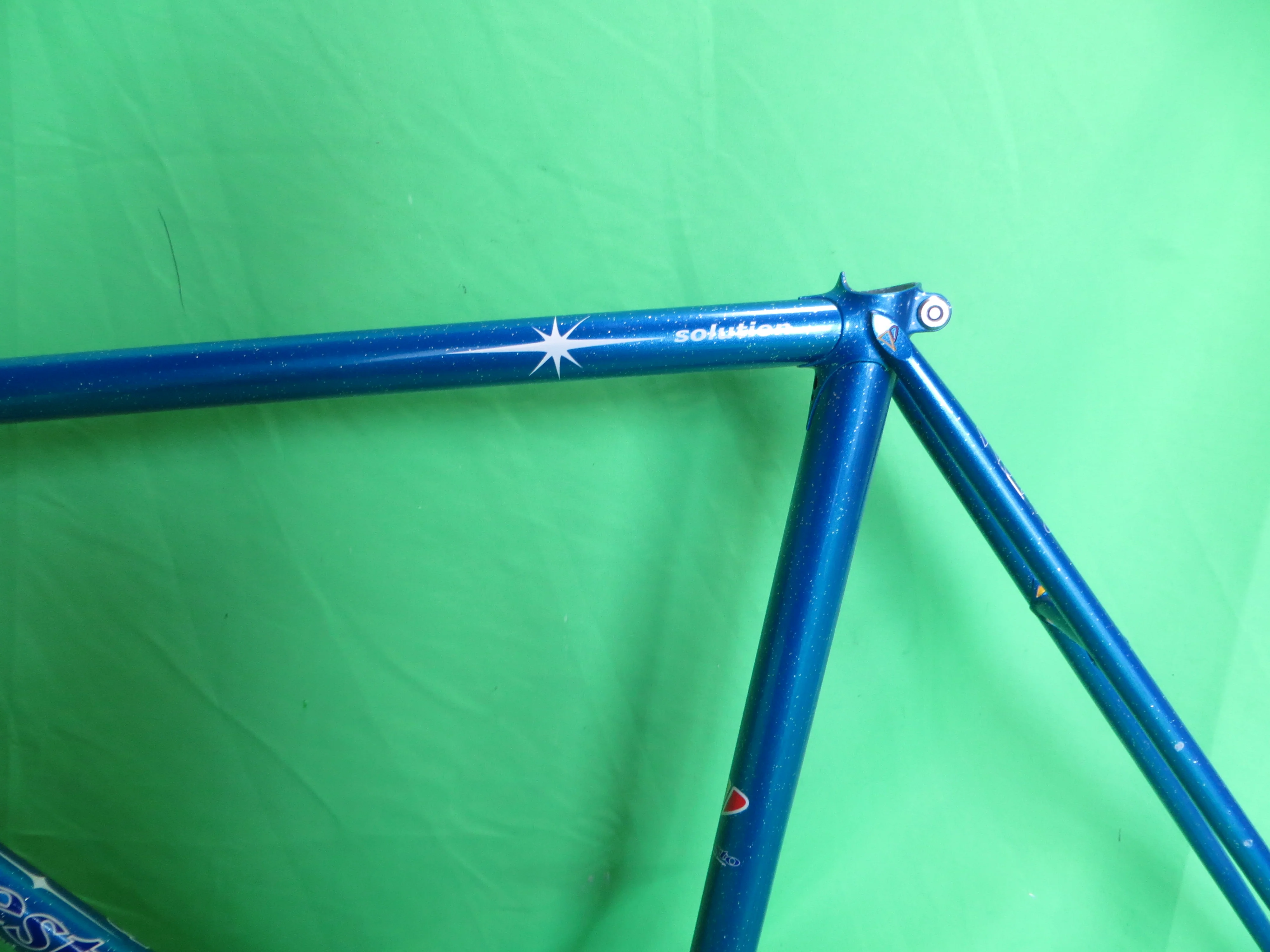 Presto // Blue metallic with Silver Flake // 52cm - Image 6