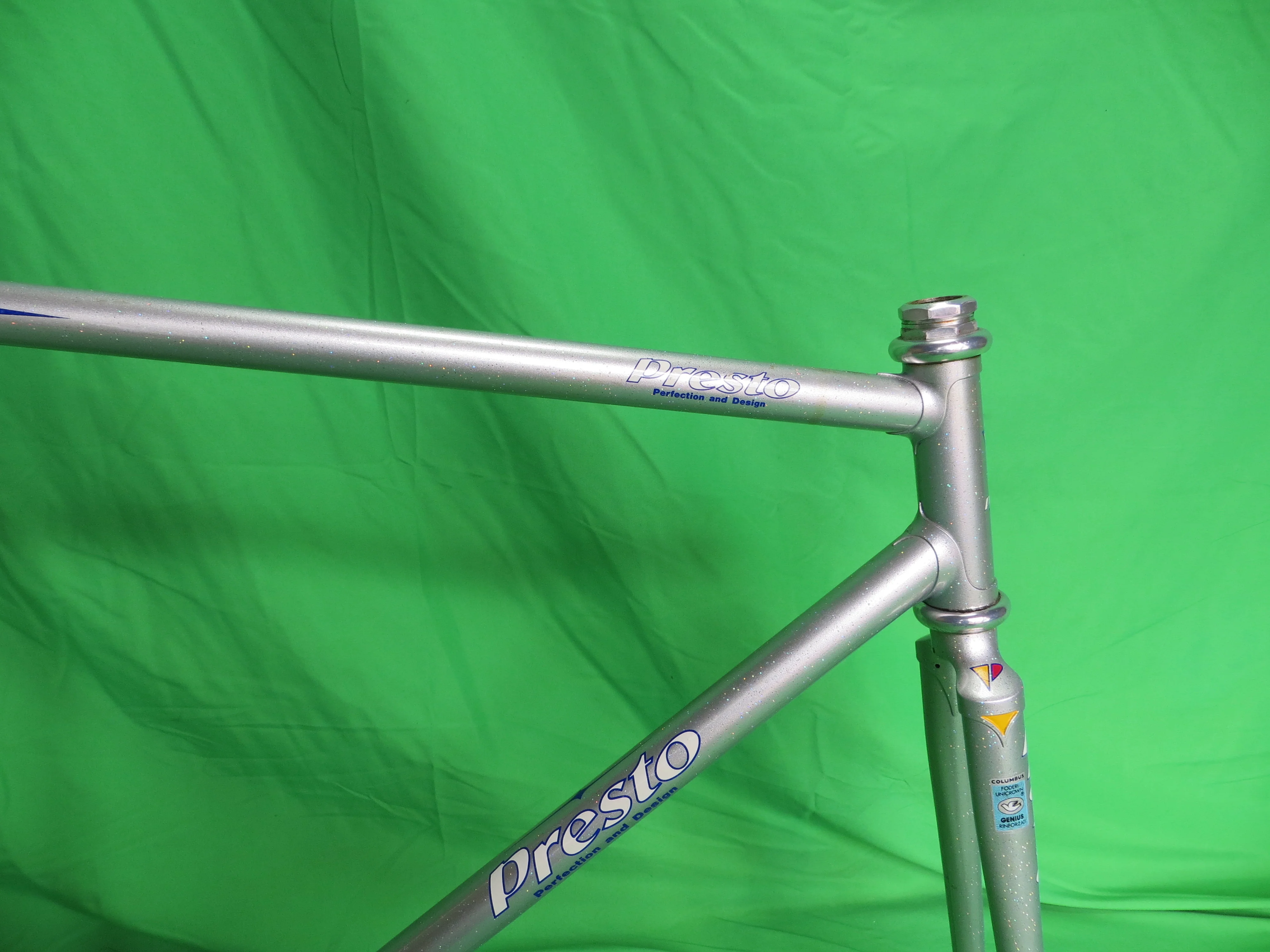 PRESTO Columbus Genius // Bluish Silver with Rainbow Flake // 52cm - Image 11