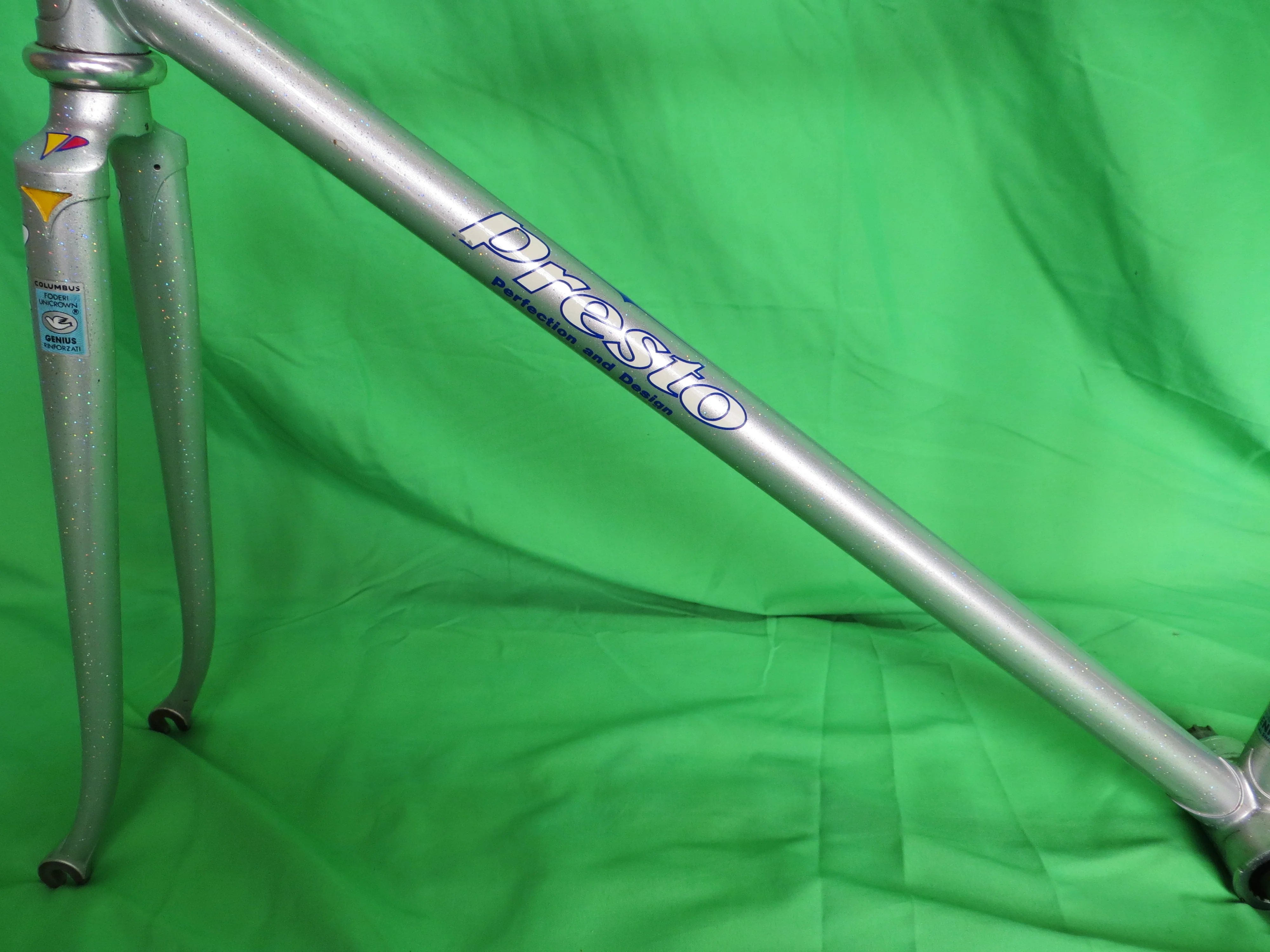 PRESTO Columbus Genius // Bluish Silver with Rainbow Flake // 52cm - Image 6