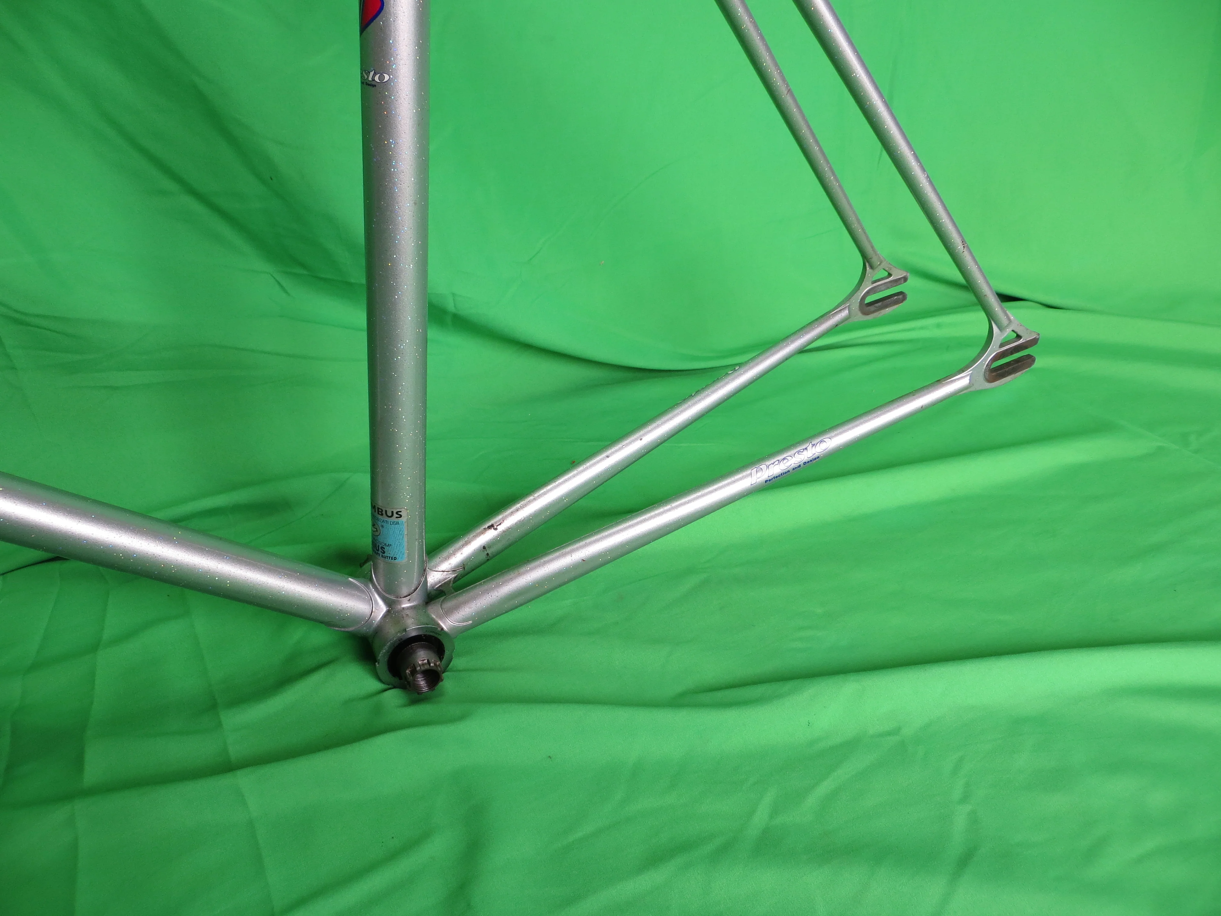 PRESTO Columbus Genius // Bluish Silver with Rainbow Flake // 52cm - Image 7