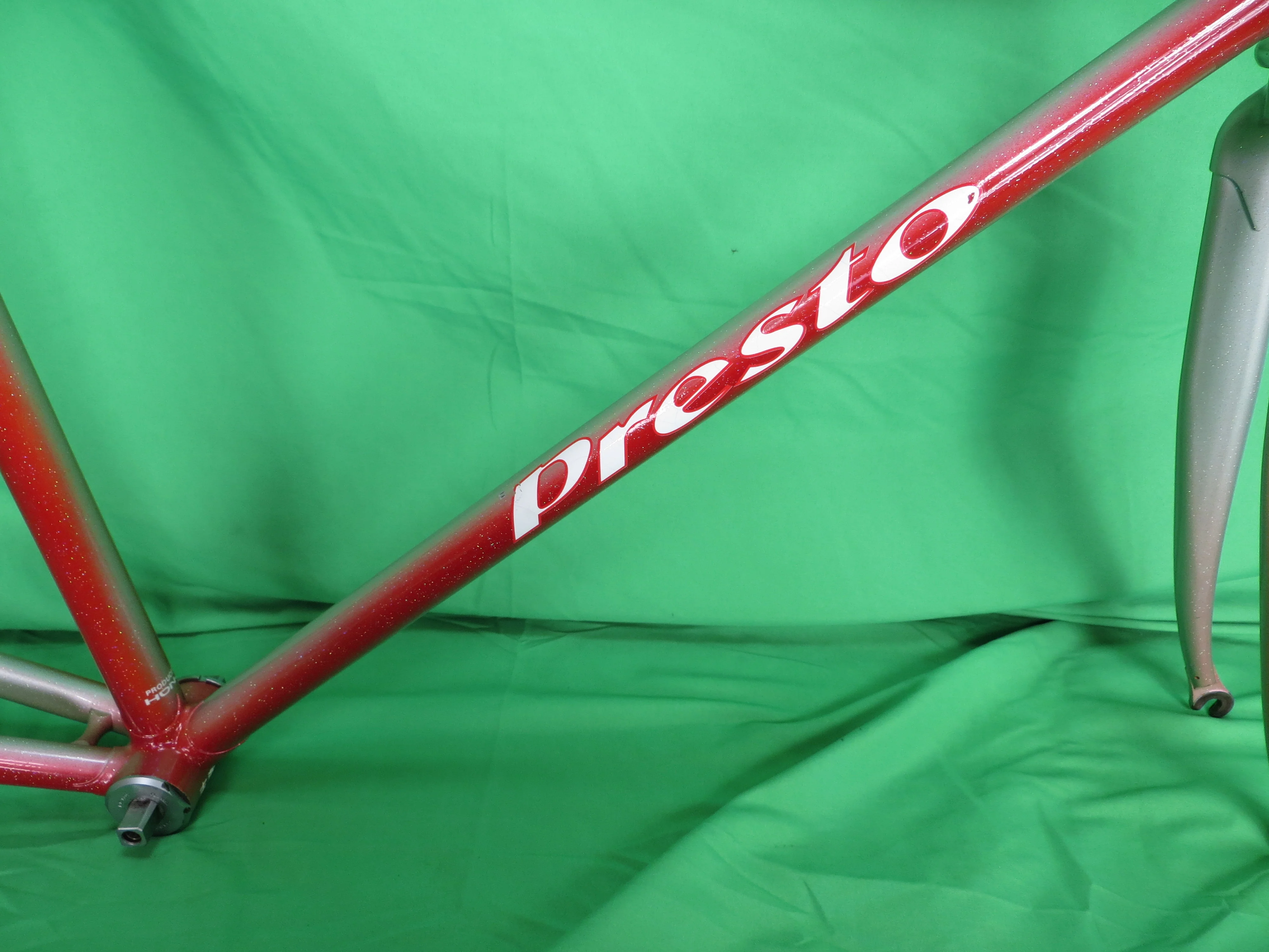 PRESTO Columbus Max Fork // Red / Silver Fade with rainbow flake  // 53cm - Image 13