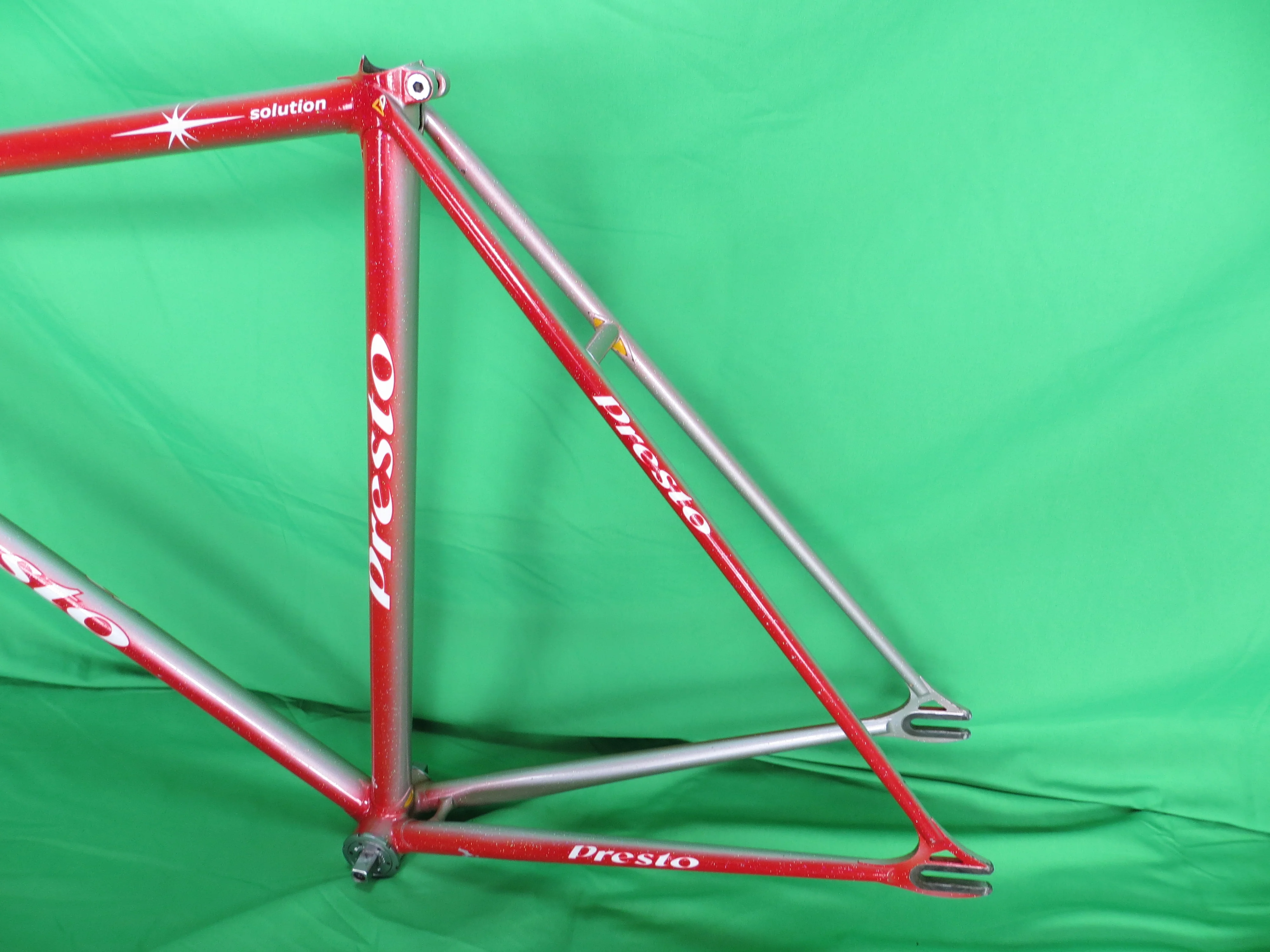 PRESTO Columbus Max Fork // Red / Silver Fade with rainbow flake  // 53cm - Image 8