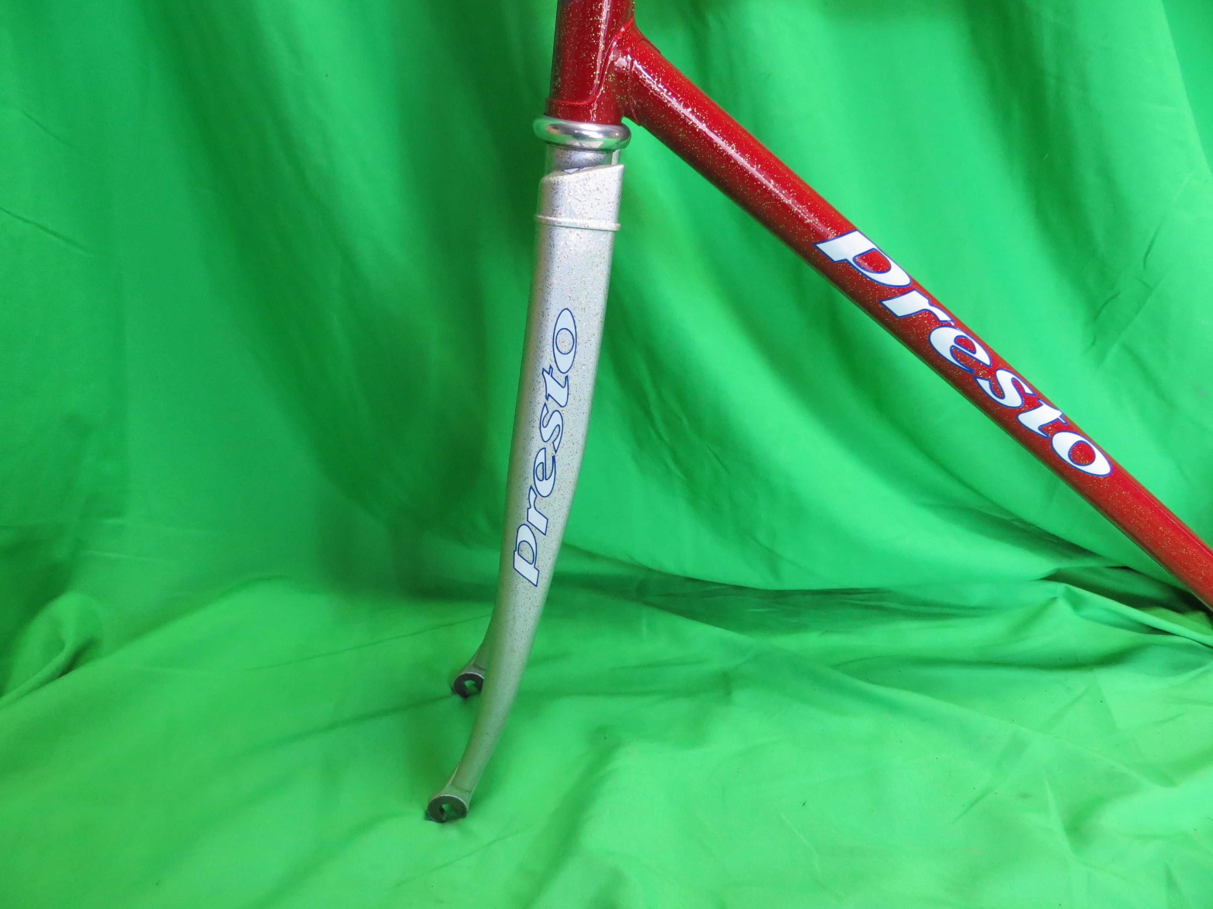 Presto Columbus Max Fork // Red / Silver with Gold Flake // 50.5cm - Image 3