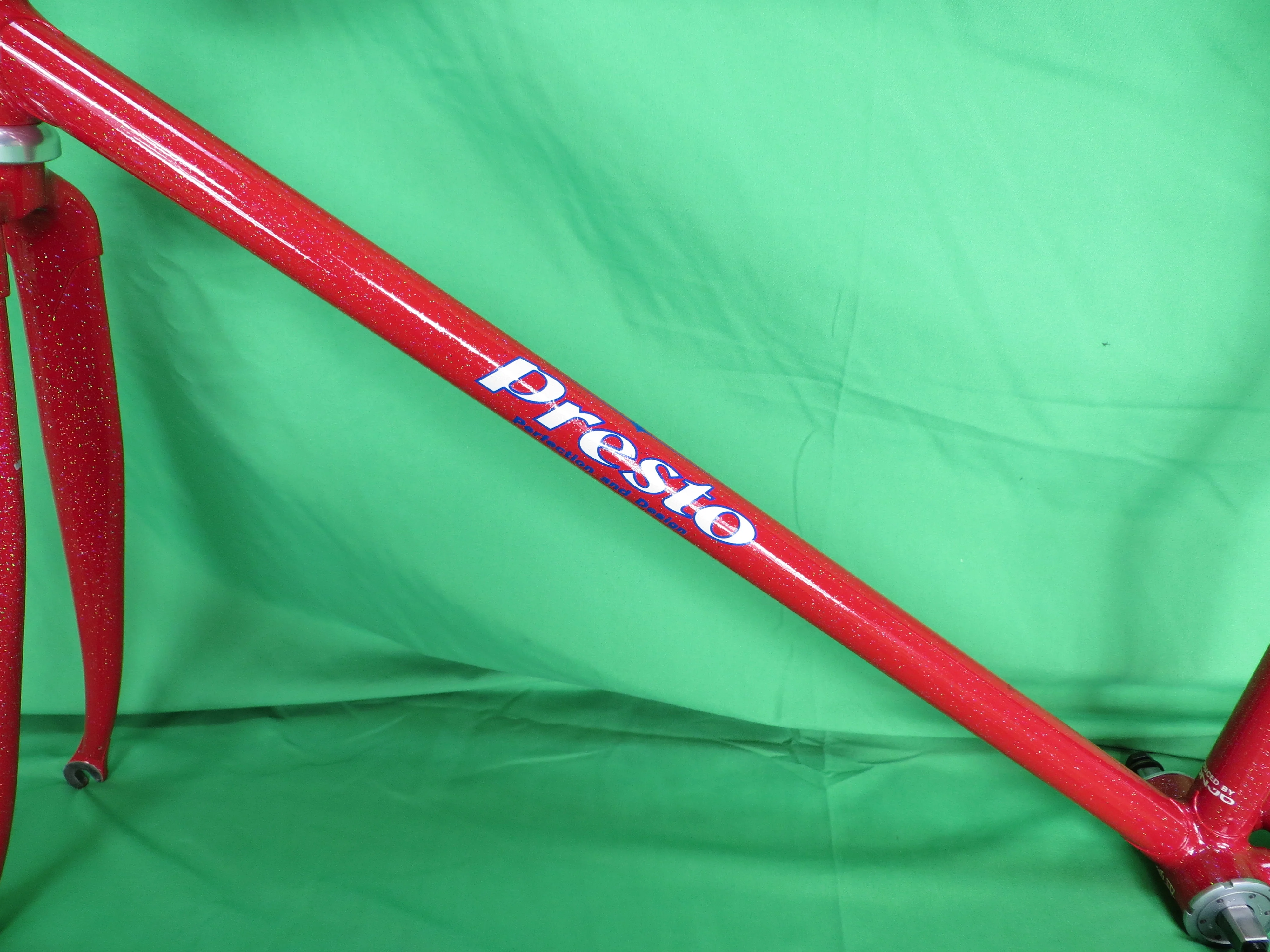 PRESTO Columbus Max Fork // Red with rainbow flake  // 50.5cm - Image 6