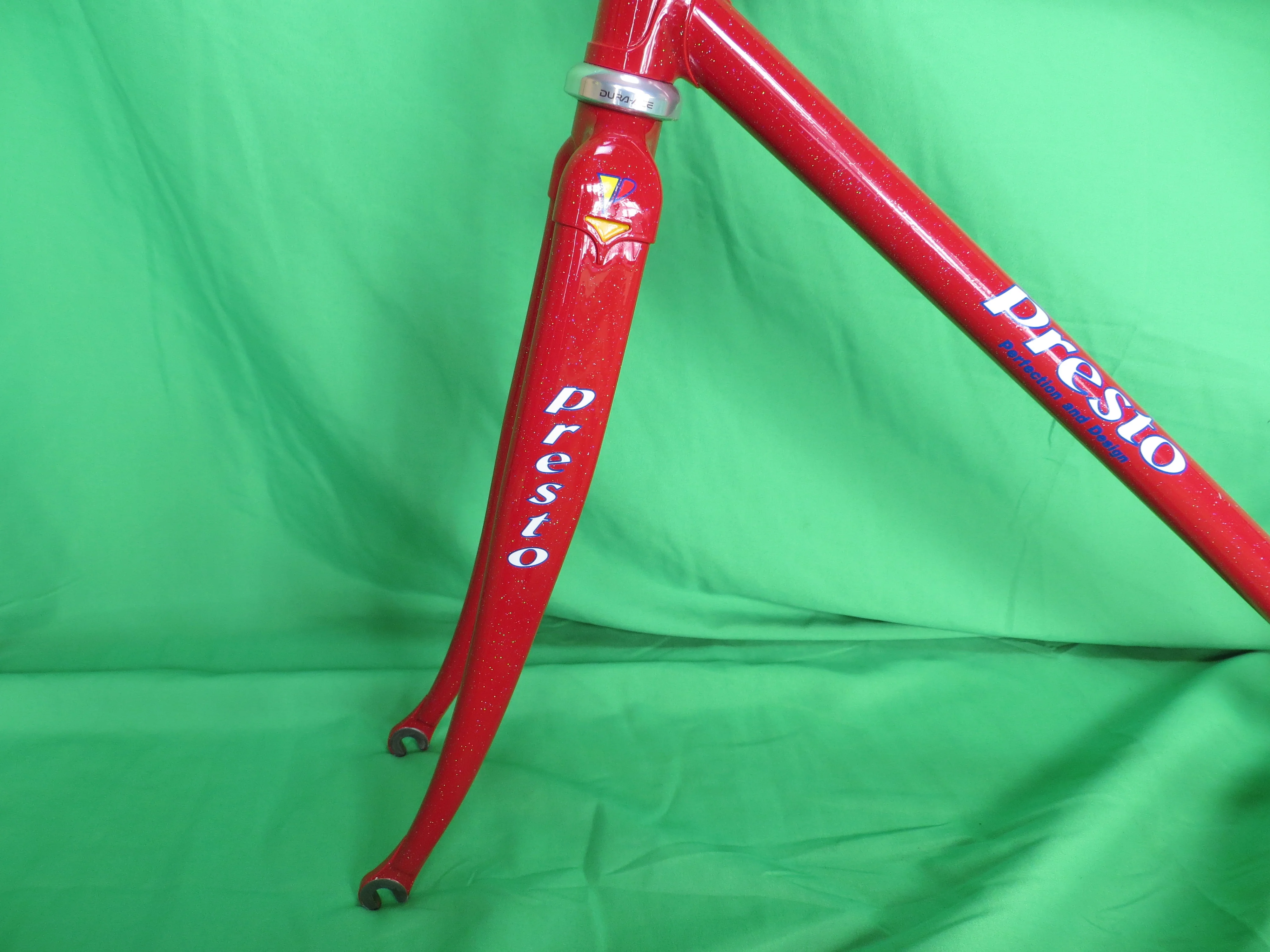 PRESTO Columbus Max Fork // Red with rainbow flake  // 53cm - Image 3