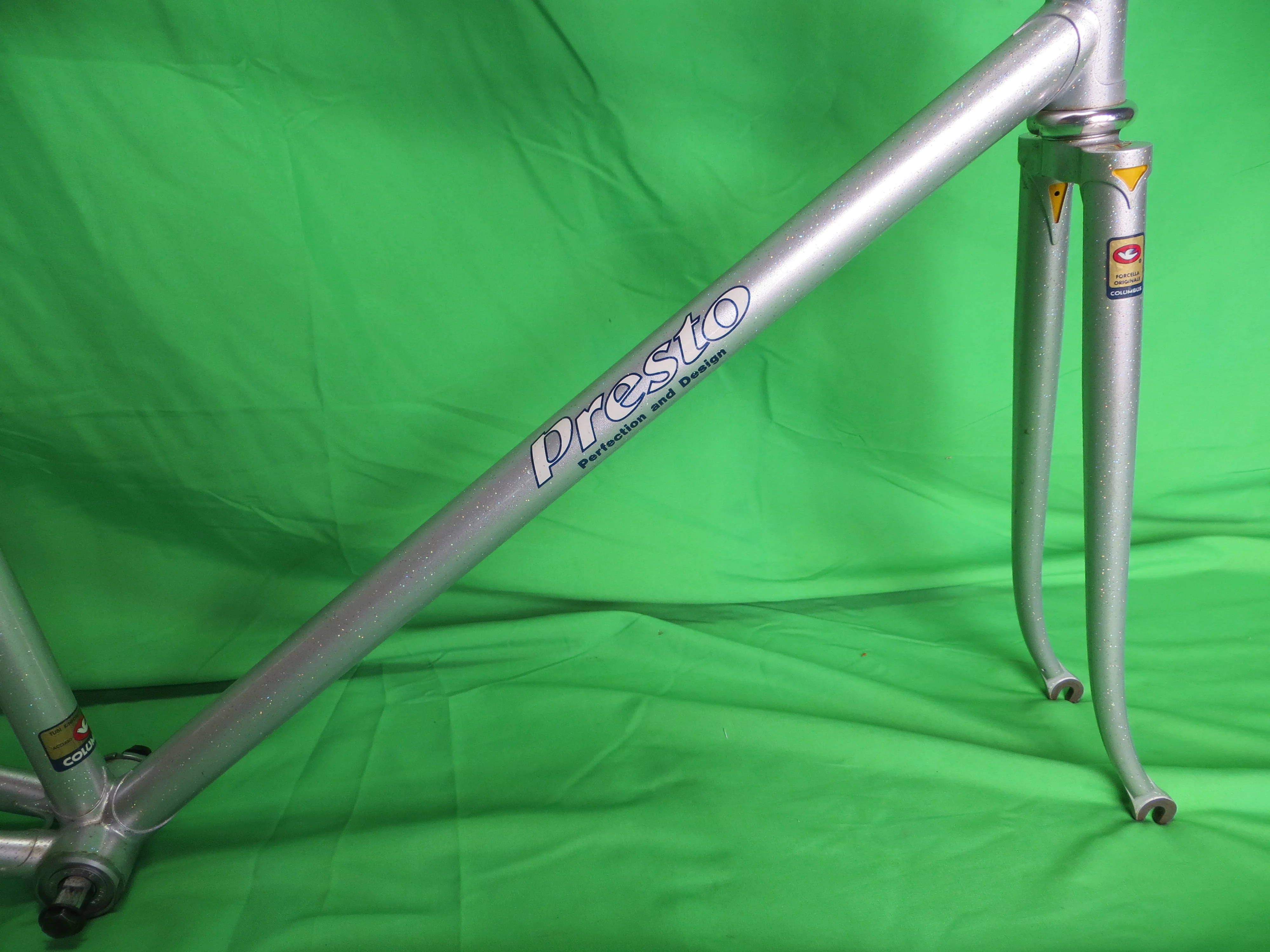 PRESTO Columbus Forcella  // Silver with Rainbow Flake  // 52cm - Image 13