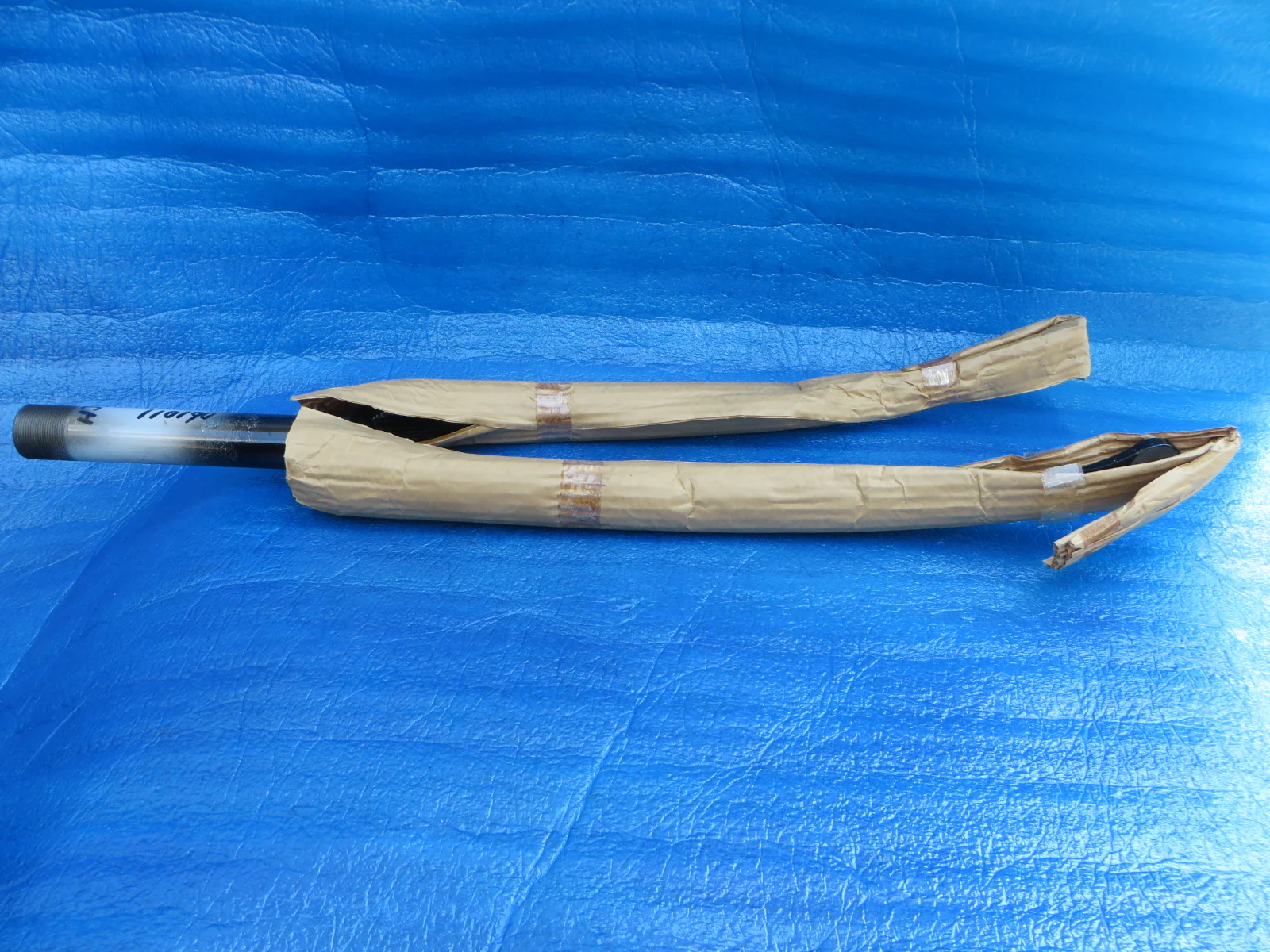 Never Used Presto Front Fork 136mm Steering Column Length /9mm Axle Slot