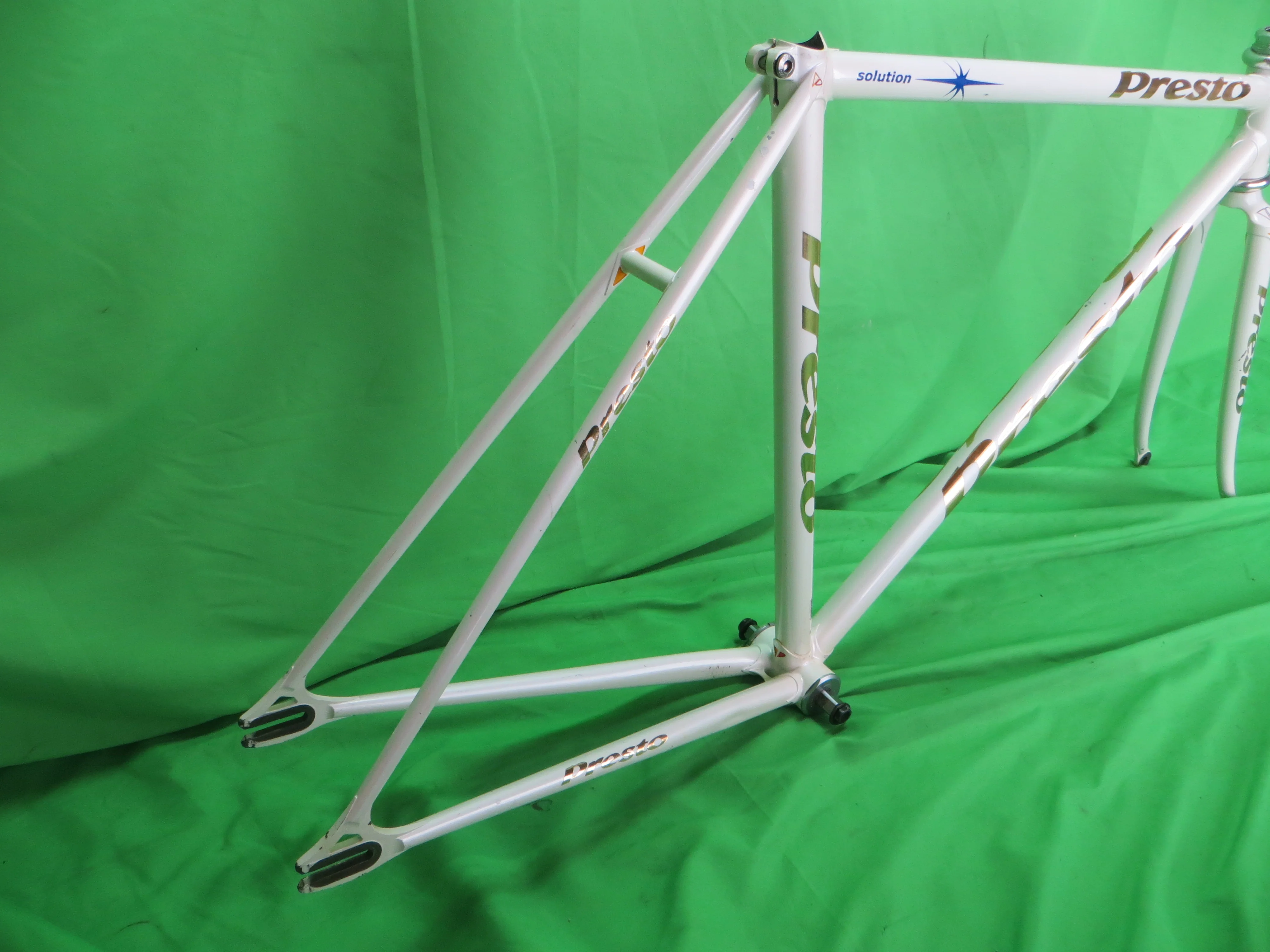 Presto Kaisei 8630R // White // 48.5cm - Image 15