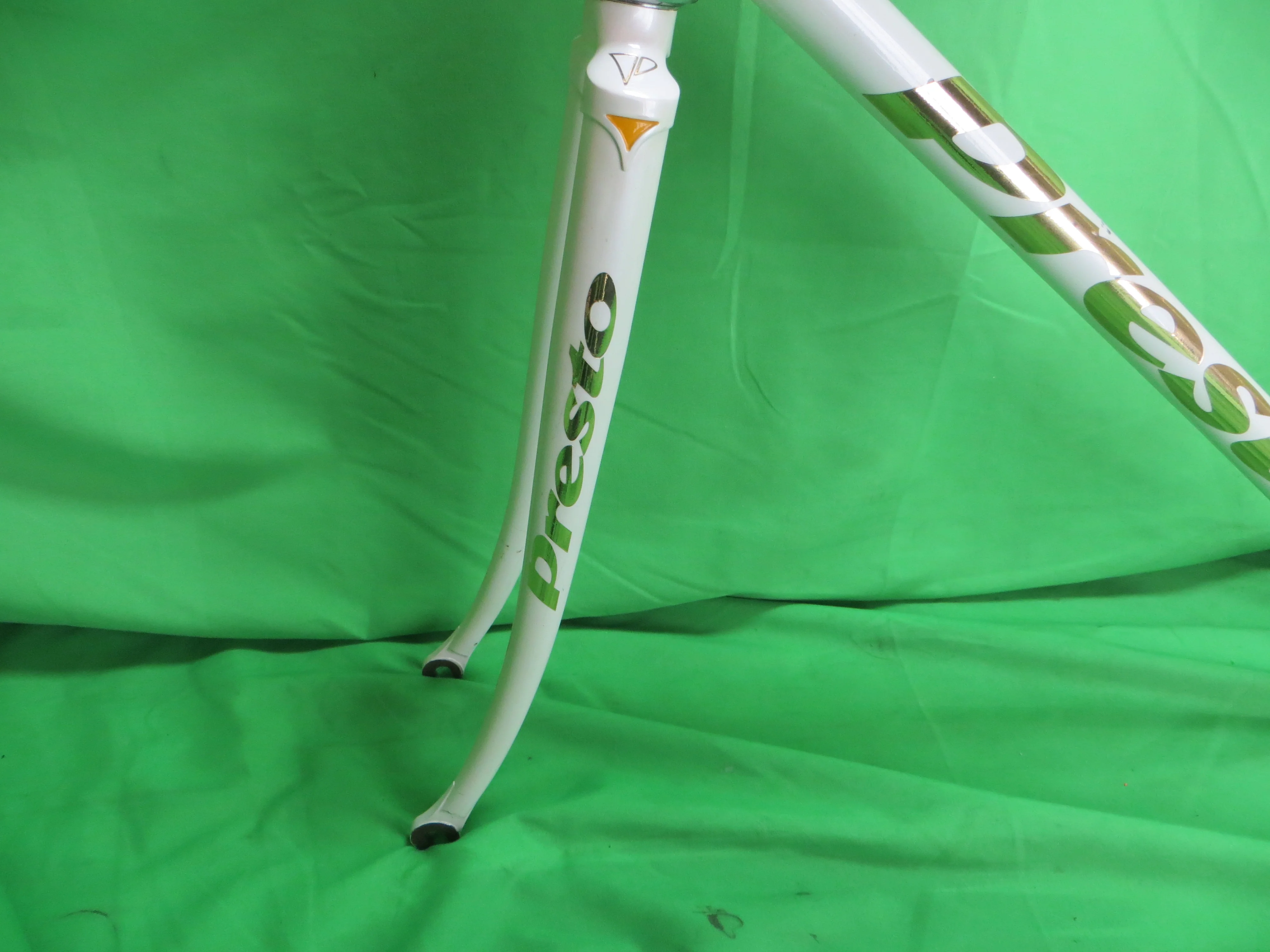Presto Kaisei 8630R // White // 48.5cm - Image 3