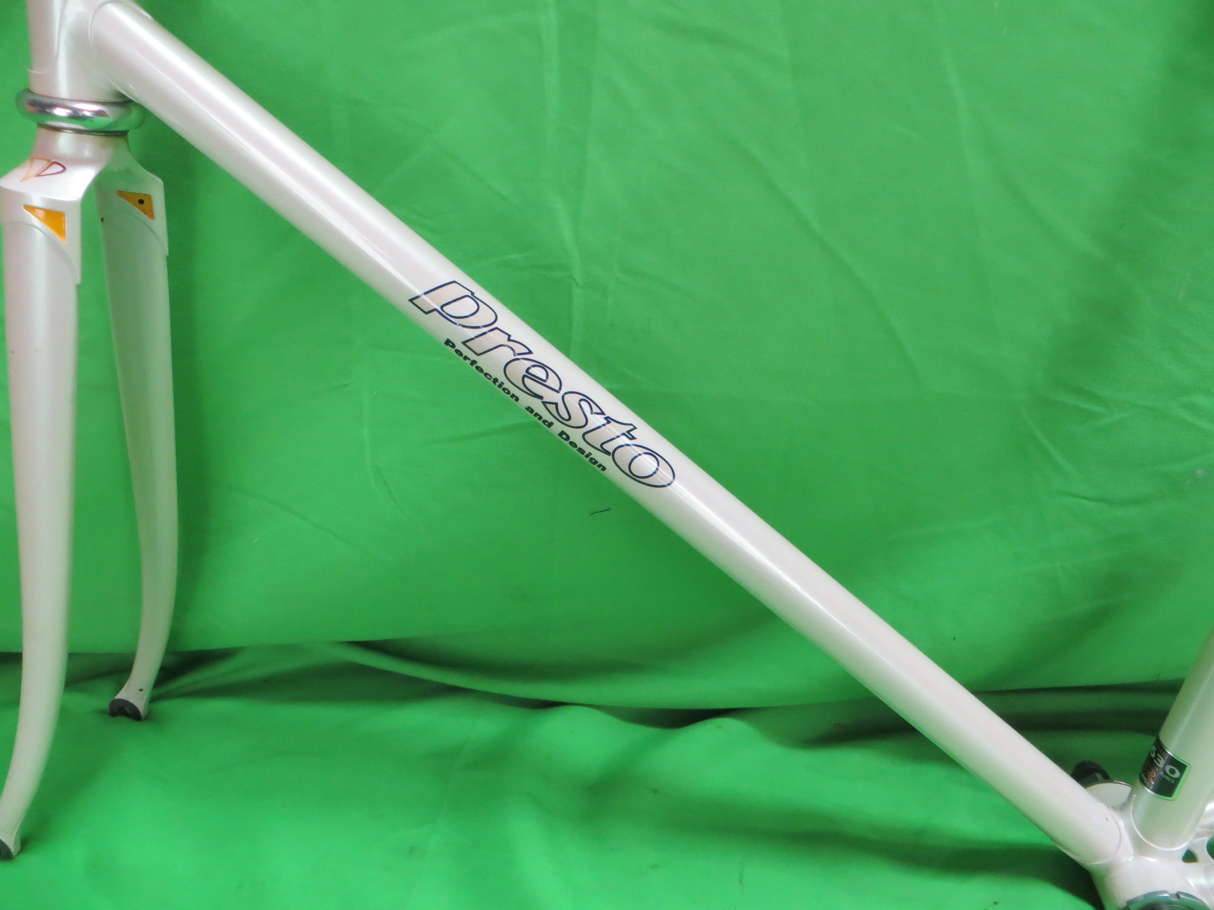Presto Kaisei 8630R // White // 51.5cm - Image 6