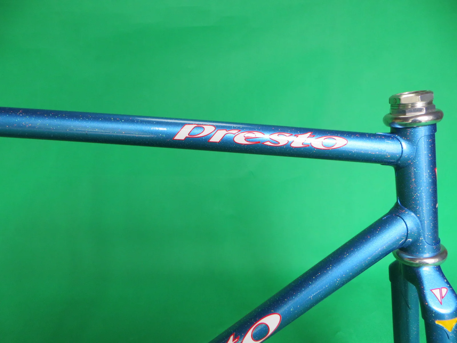 PRESTO // light blue metallic with rainbow flake // 51cm - Image 11