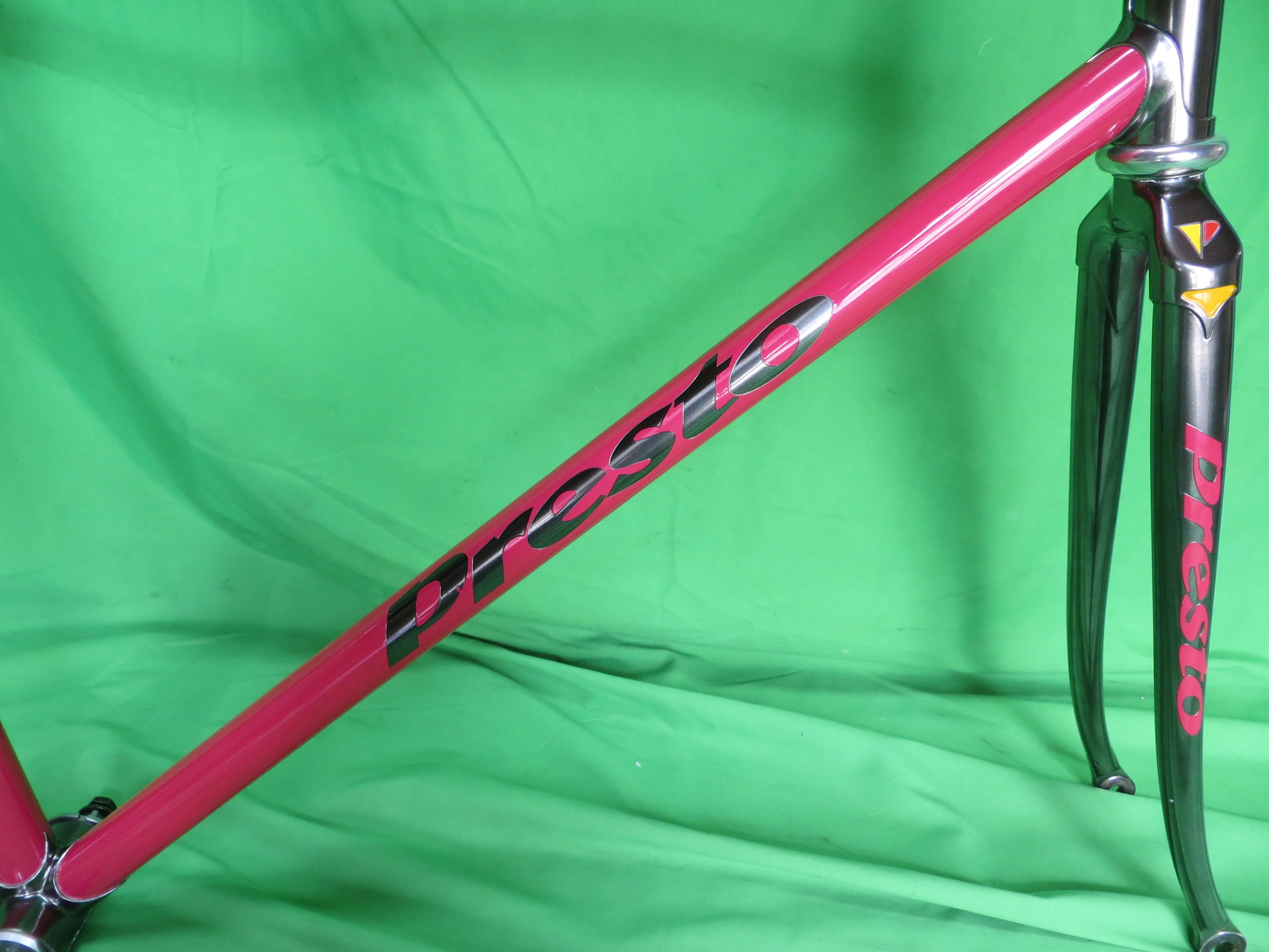 Presto // Pink / Gray Metallic Two Tone // 50.5cm - Image 13