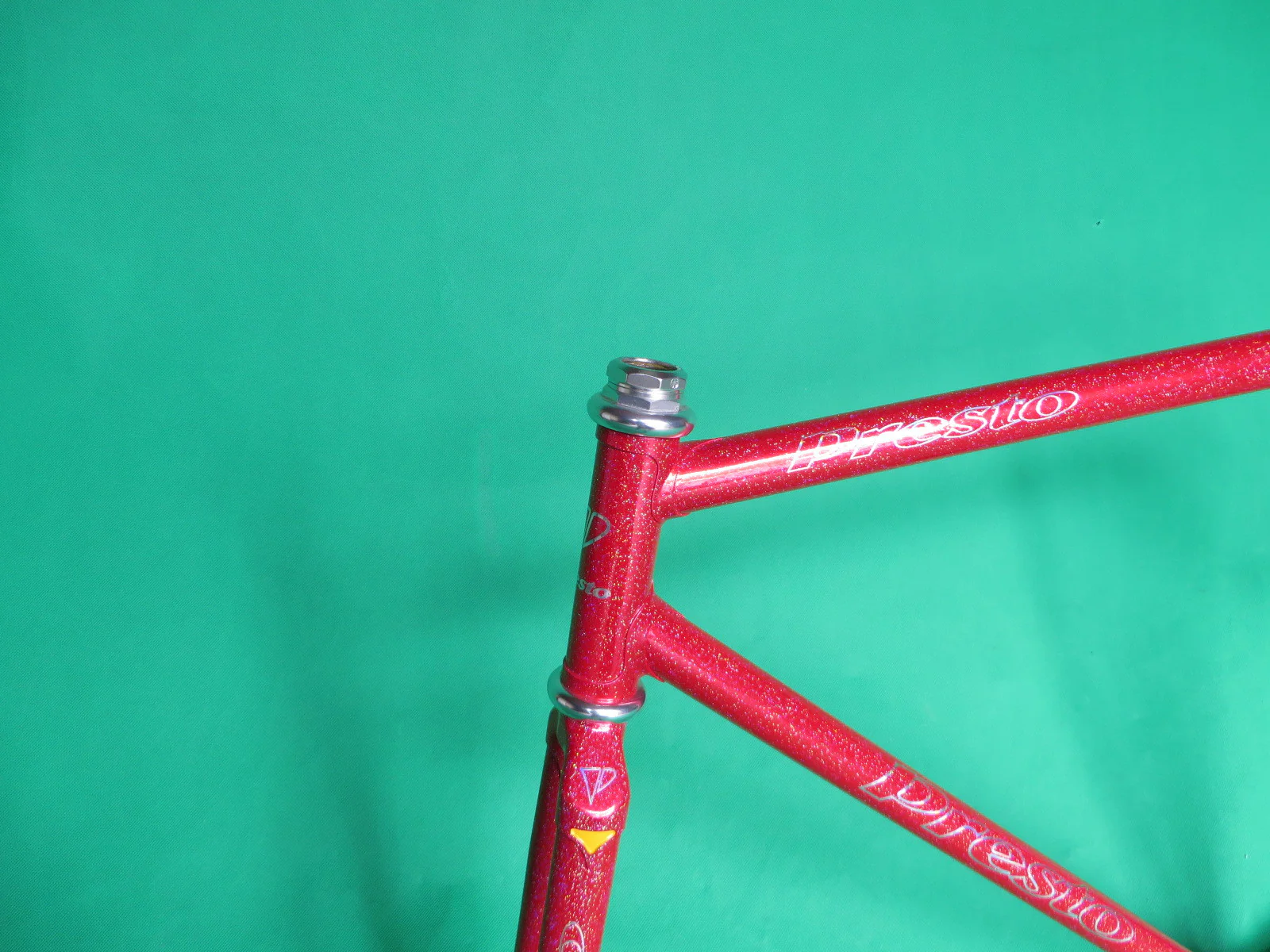Presto Red S-Class (52cm) - Image 2