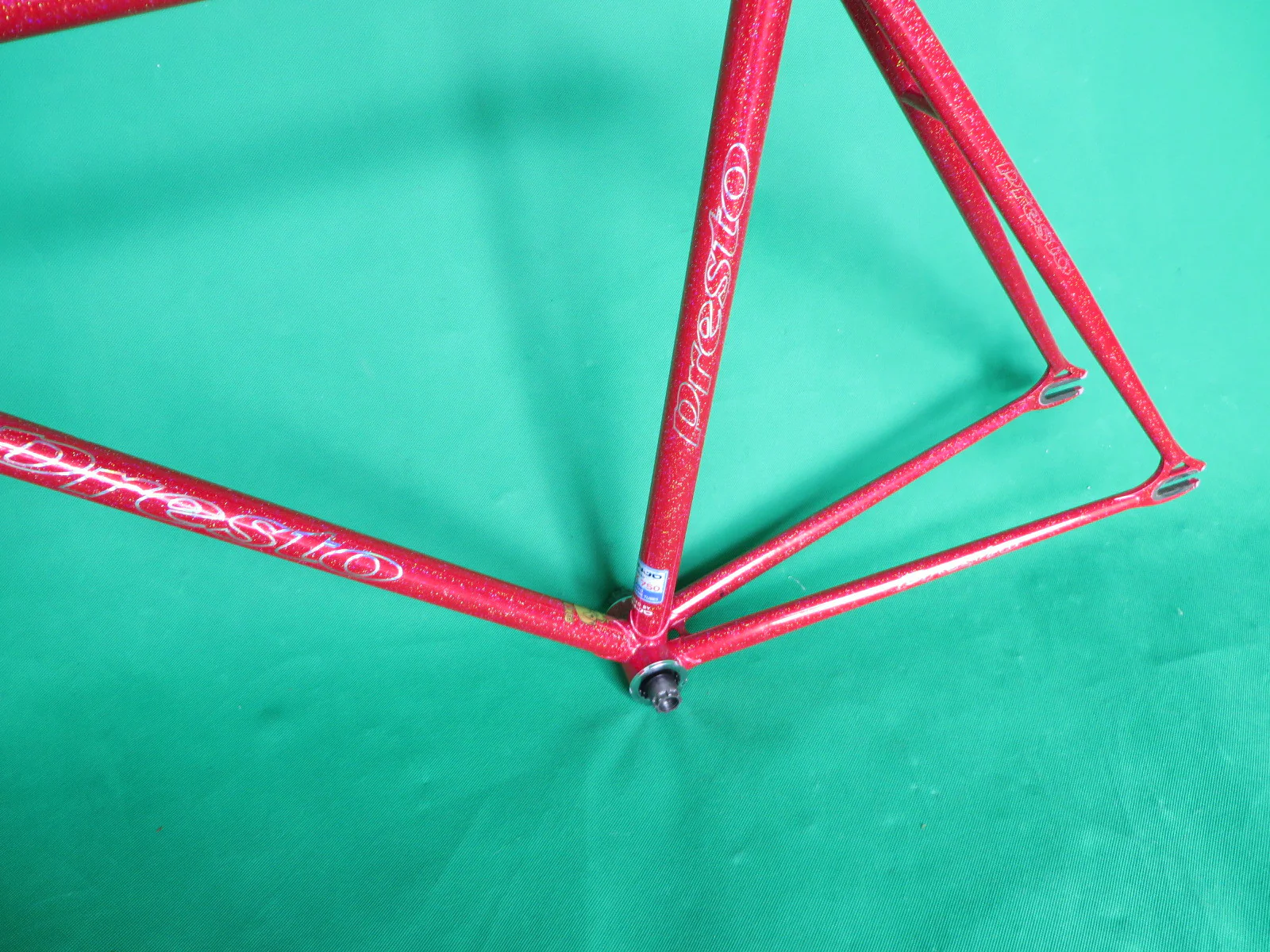 Presto Red S-Class (52cm) - Image 5