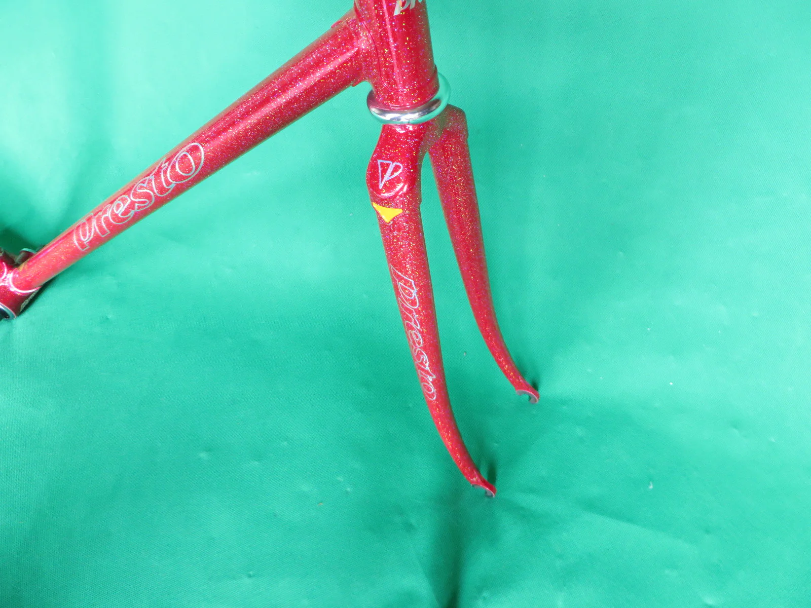 Presto Red S-Class (52cm) - Image 8