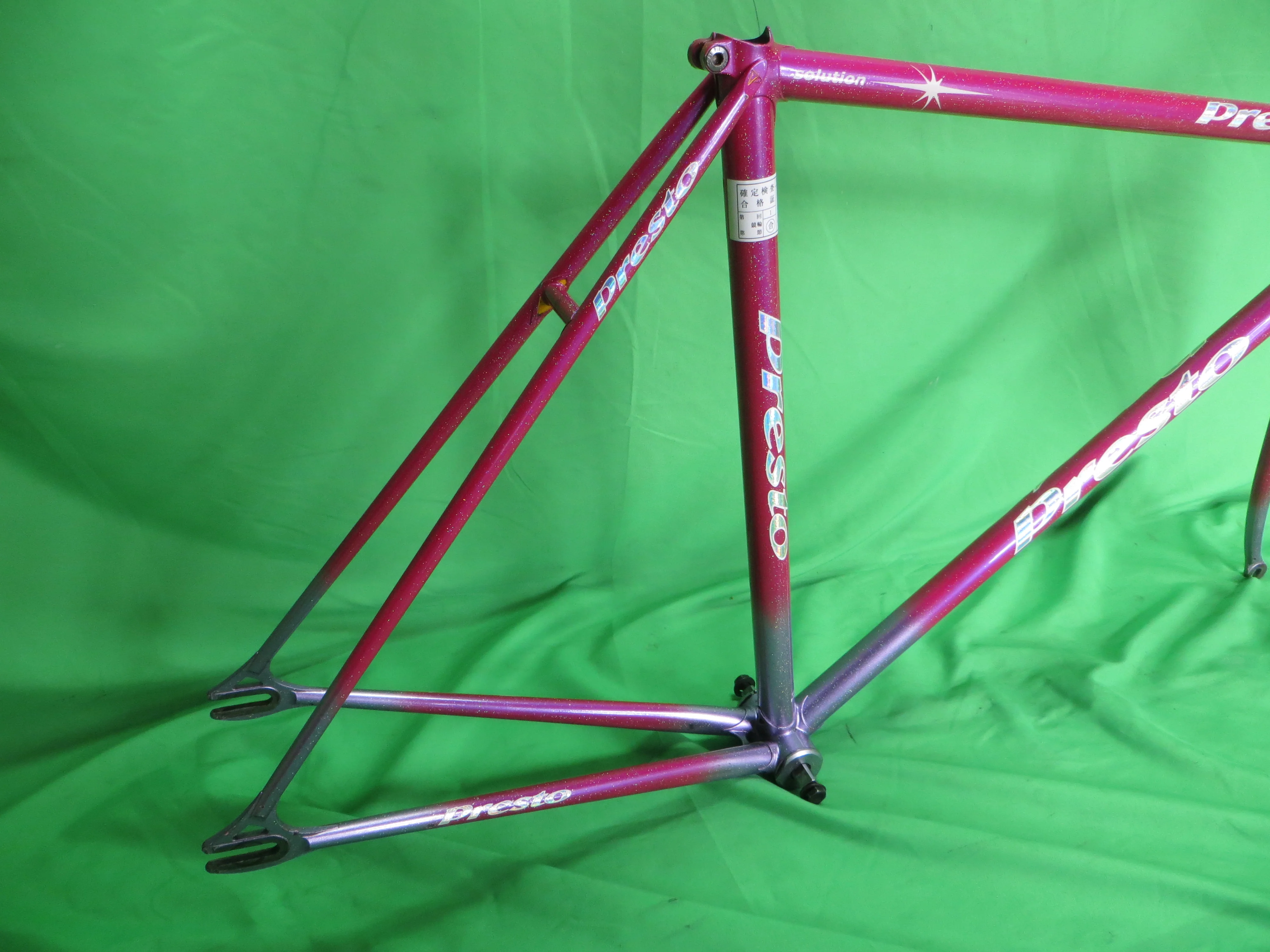Presto // Ruby Metallic Light Purple Fade with Rainbow Flake // 52cm - Image 15