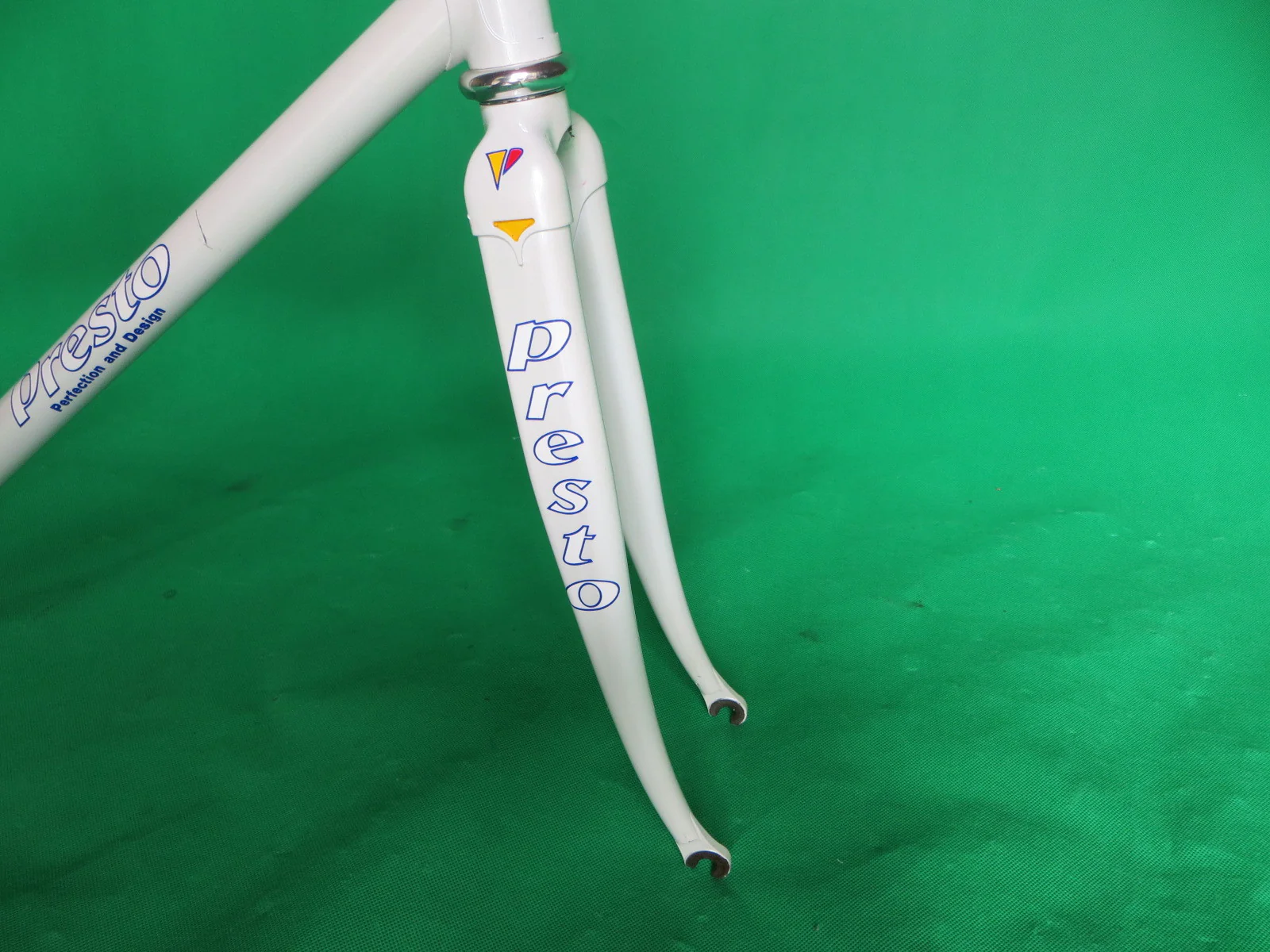 PRESTO // white // Columbus Max Fork // 53.5cm - Image 11