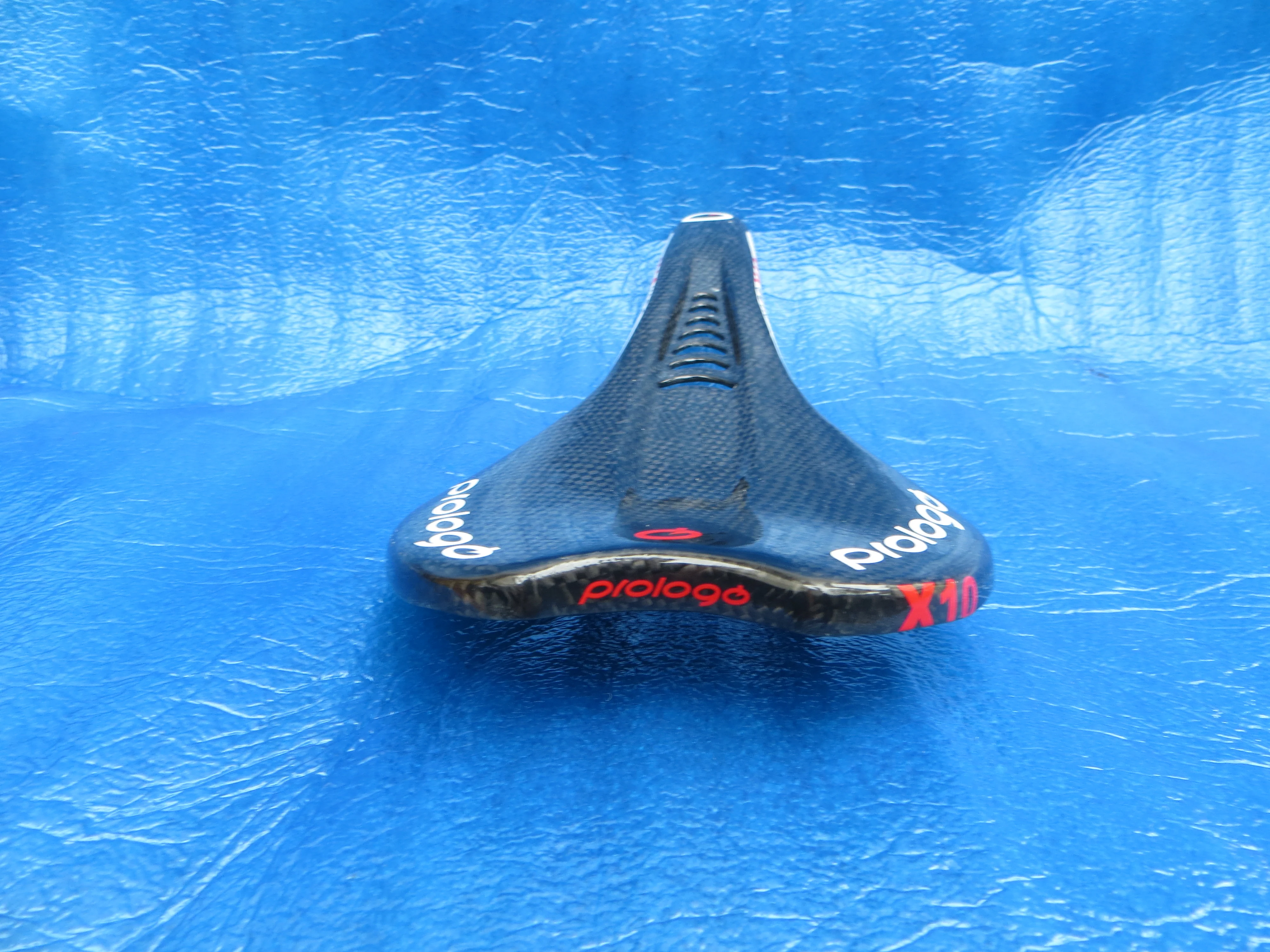 Prologo X10 Nago Evo Carbon Saddle 44mm Non NJS (25042007) - Image 2