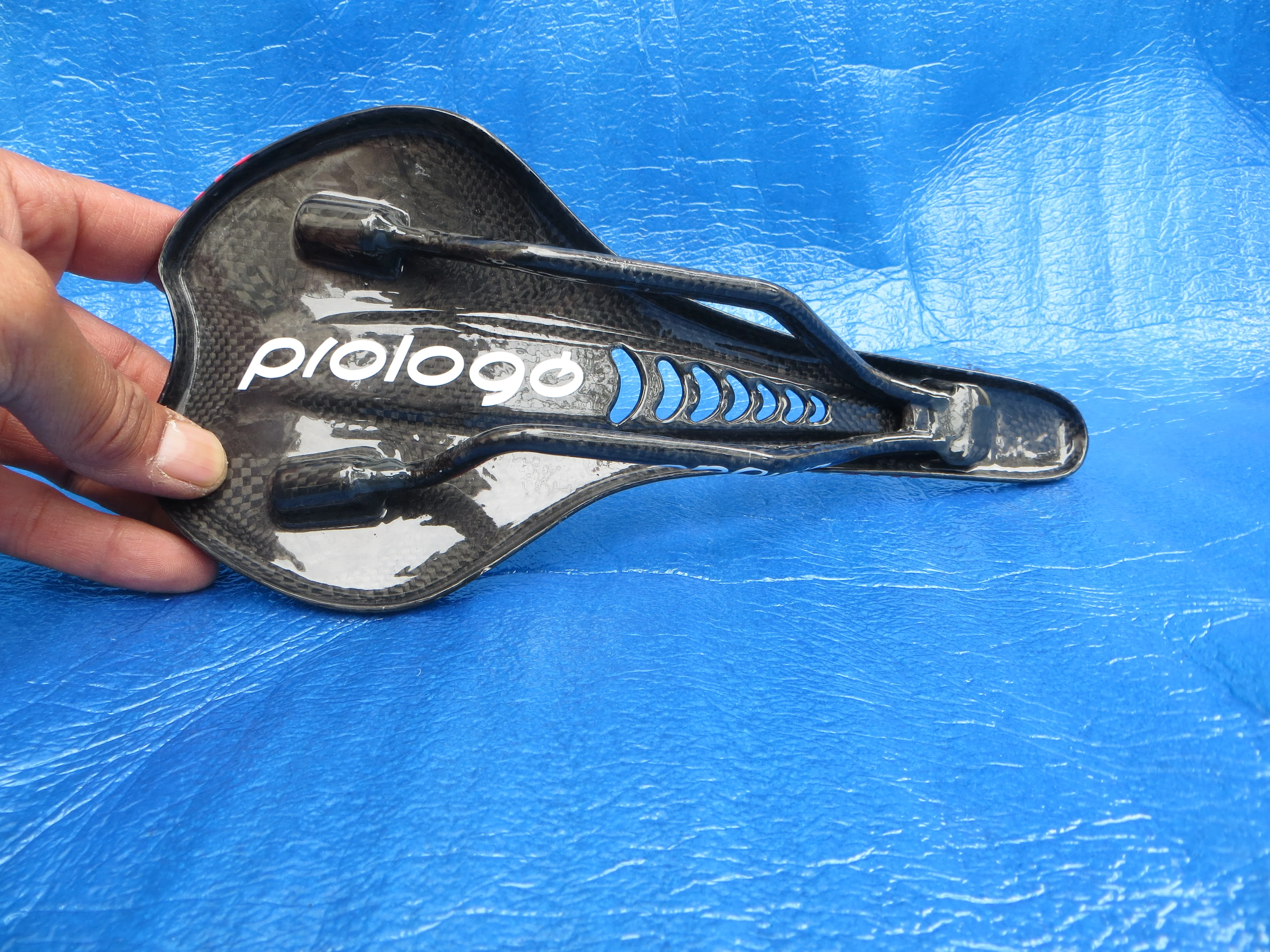 Prologo X10 Nago Evo Carbon Saddle 44mm Non NJS (25042007) - Image 5
