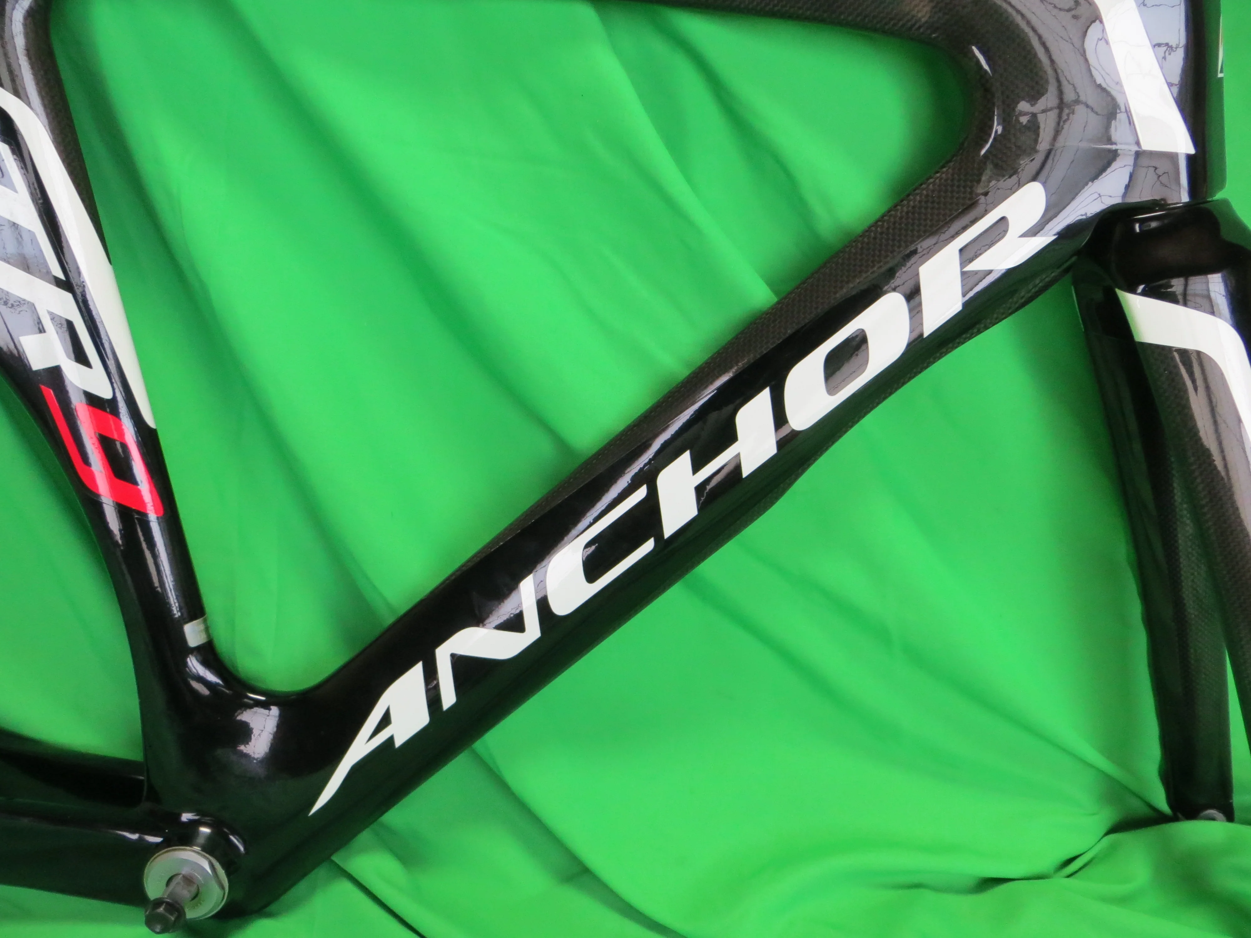 Rare! Anchor TR9 Carbon // Black // 49.5cm UCI NJS Approved - Image 13