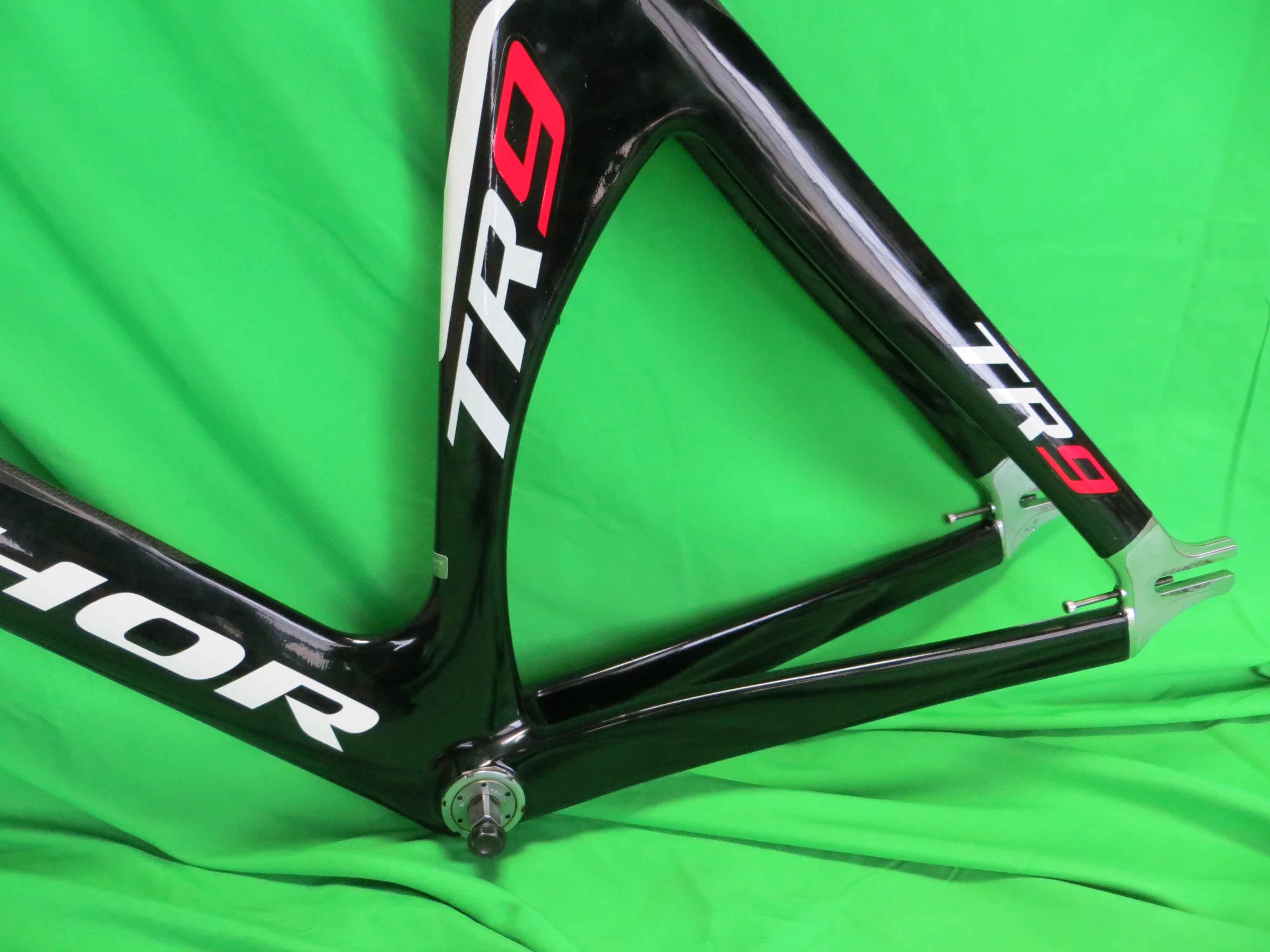 Rare! Anchor TR9 Carbon // Black // 49.5cm UCI NJS Approved - Image 7