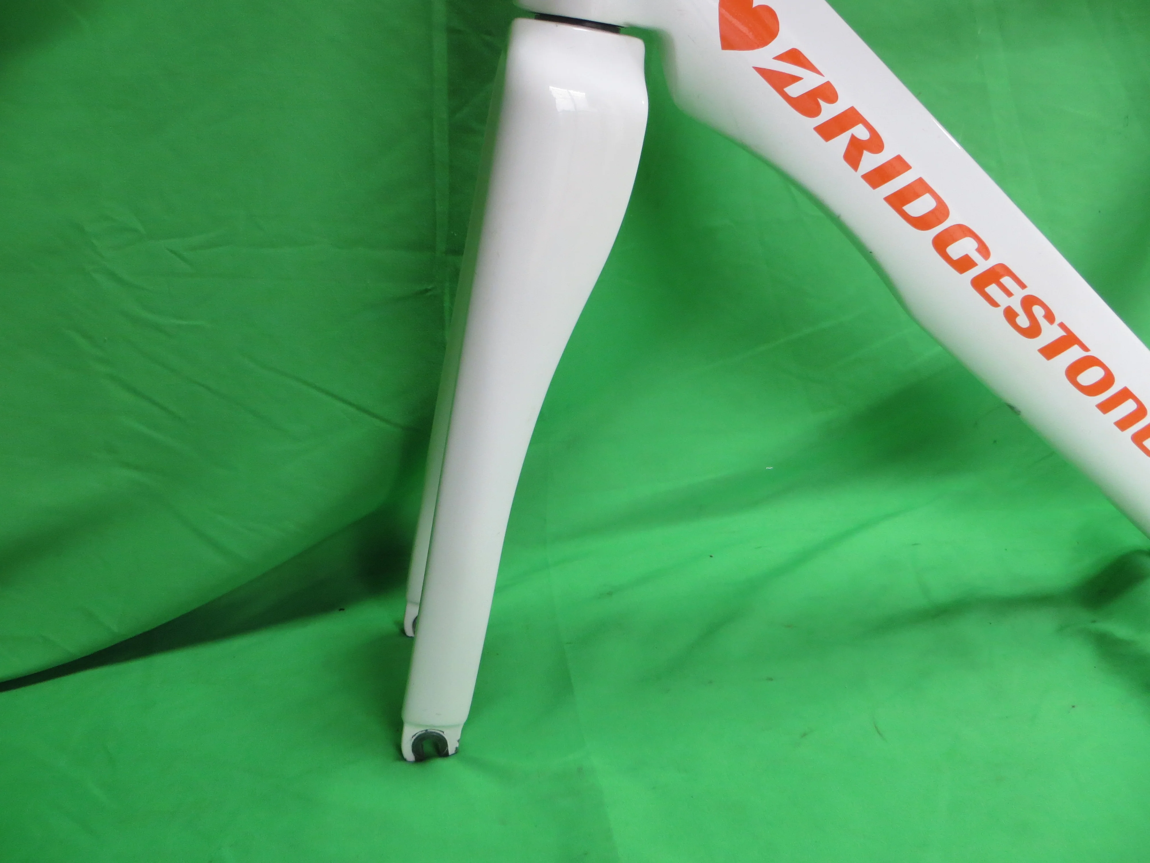 Rare! Girls Keirin Bridgestone TR8 Carbon Track Frame // White / Orange // 47cm NJS Approved - Image 3