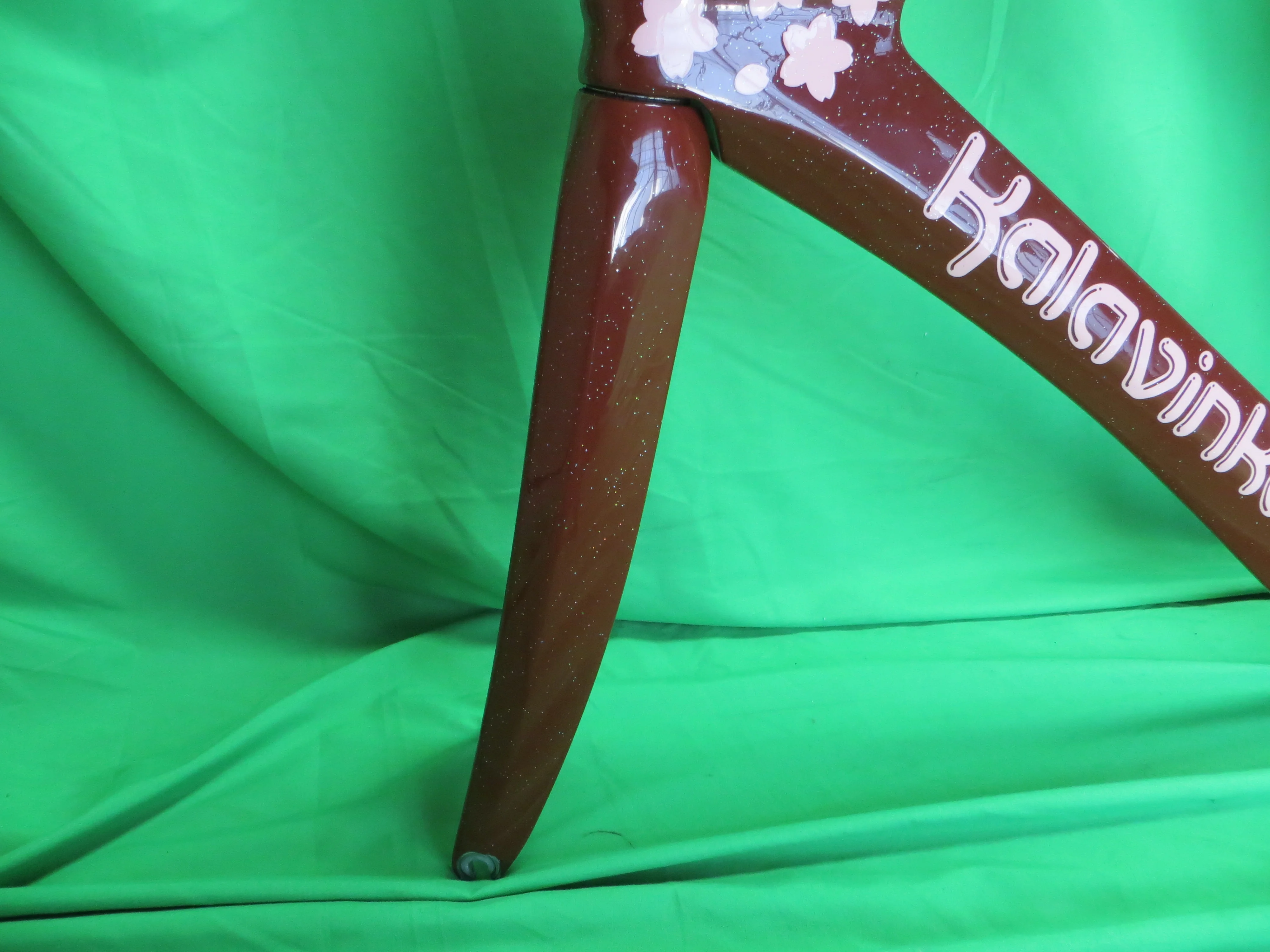 Rare! Kalavinka Girl'S Keirin Carbon Track Frame // Dark Red with Rainbow Flake // 47cm NJS Approved - Image 3