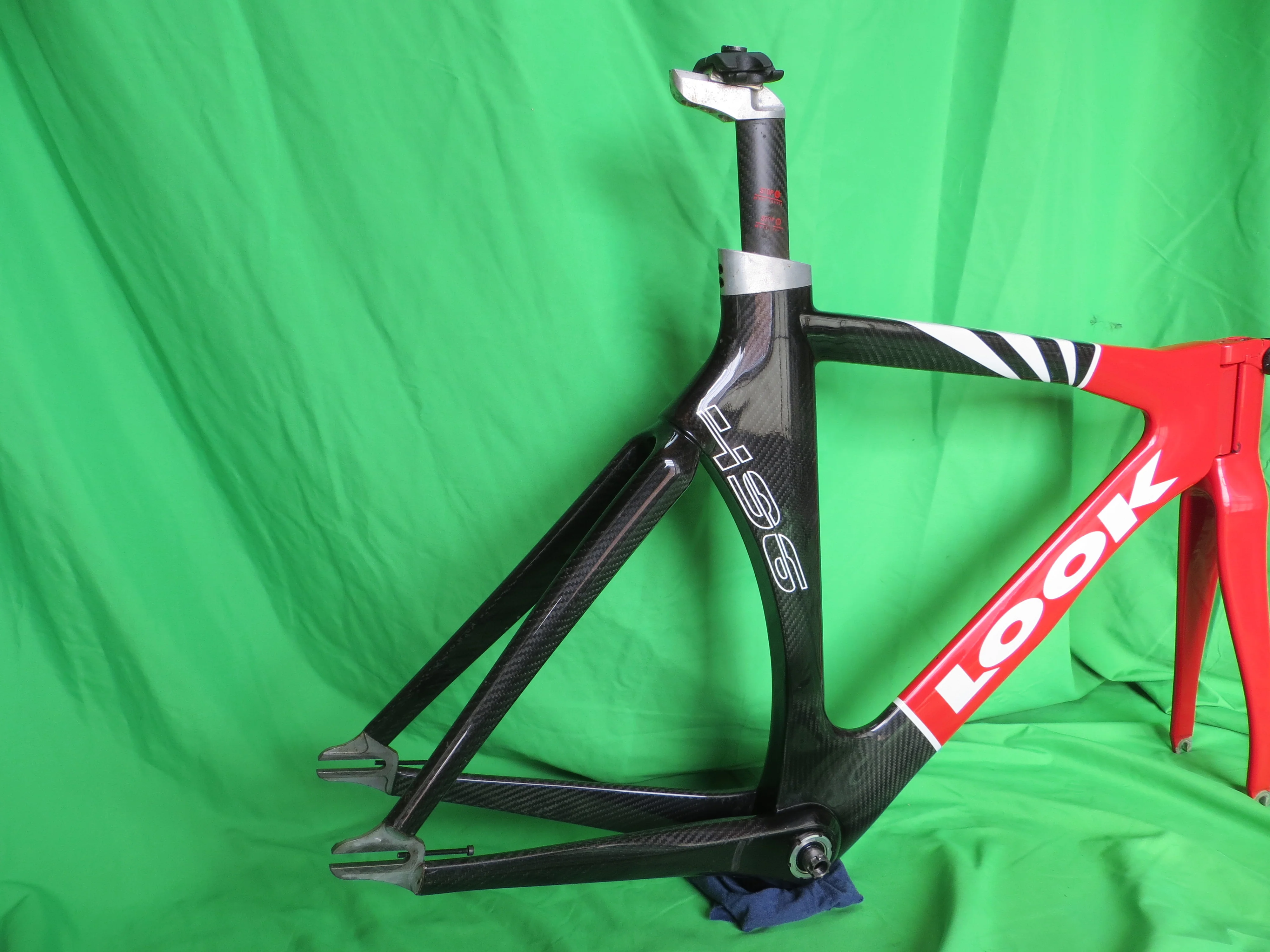 Super Rare! Look 496 Carbon Track Frame Japan National Team Athens Olympics Version // Black/Red // 52cm - Image 15