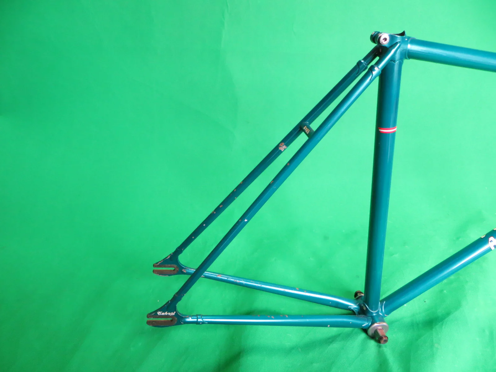 REMINTON // Greyish Emerald 1997 // 51.5cm - Image 15