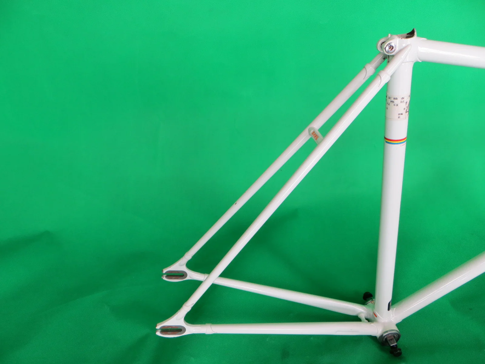 REMINTON // White 1995 // 51.5cm - Image 15