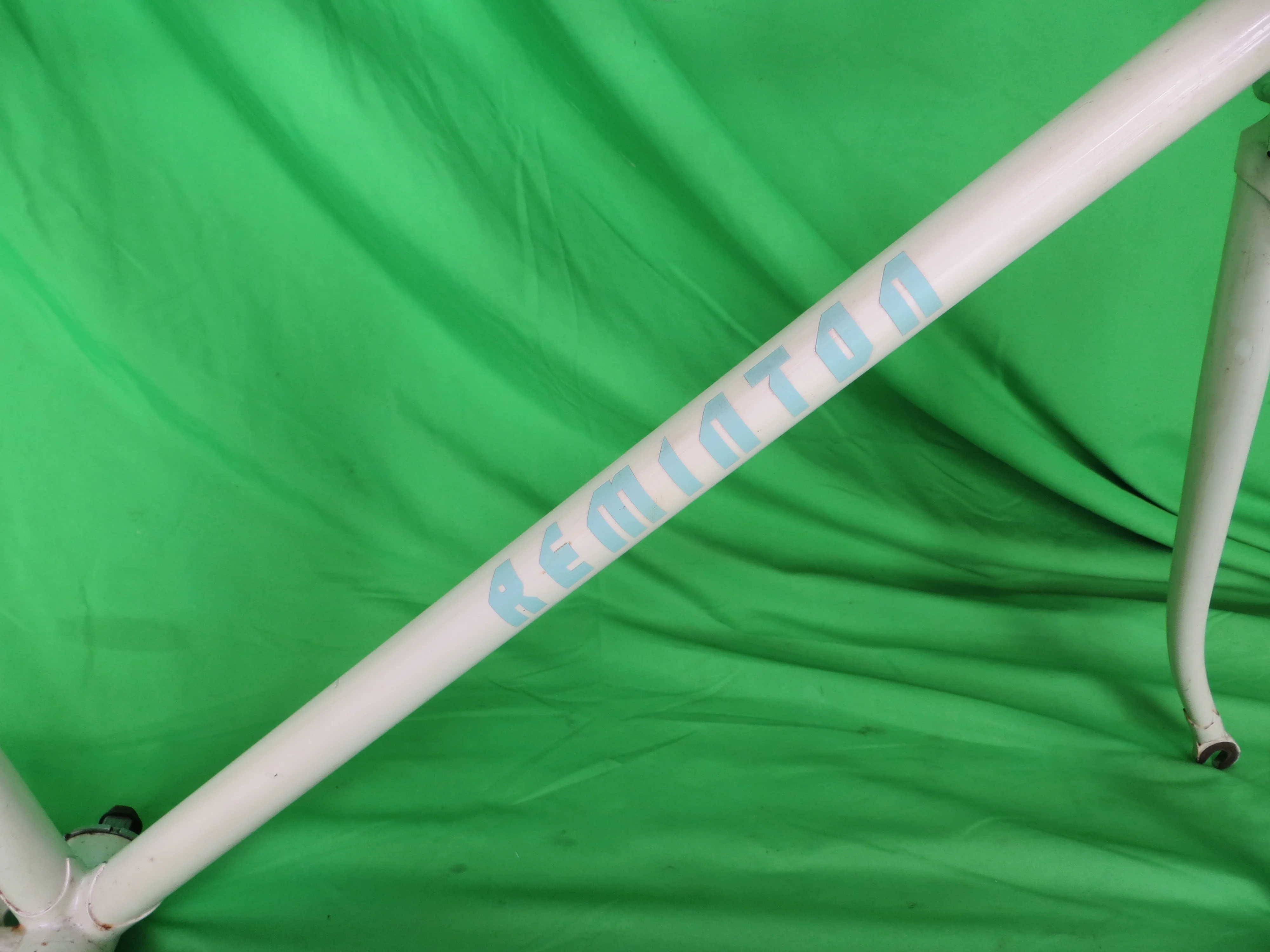 Reminton / White / 54.5cm - Image 13