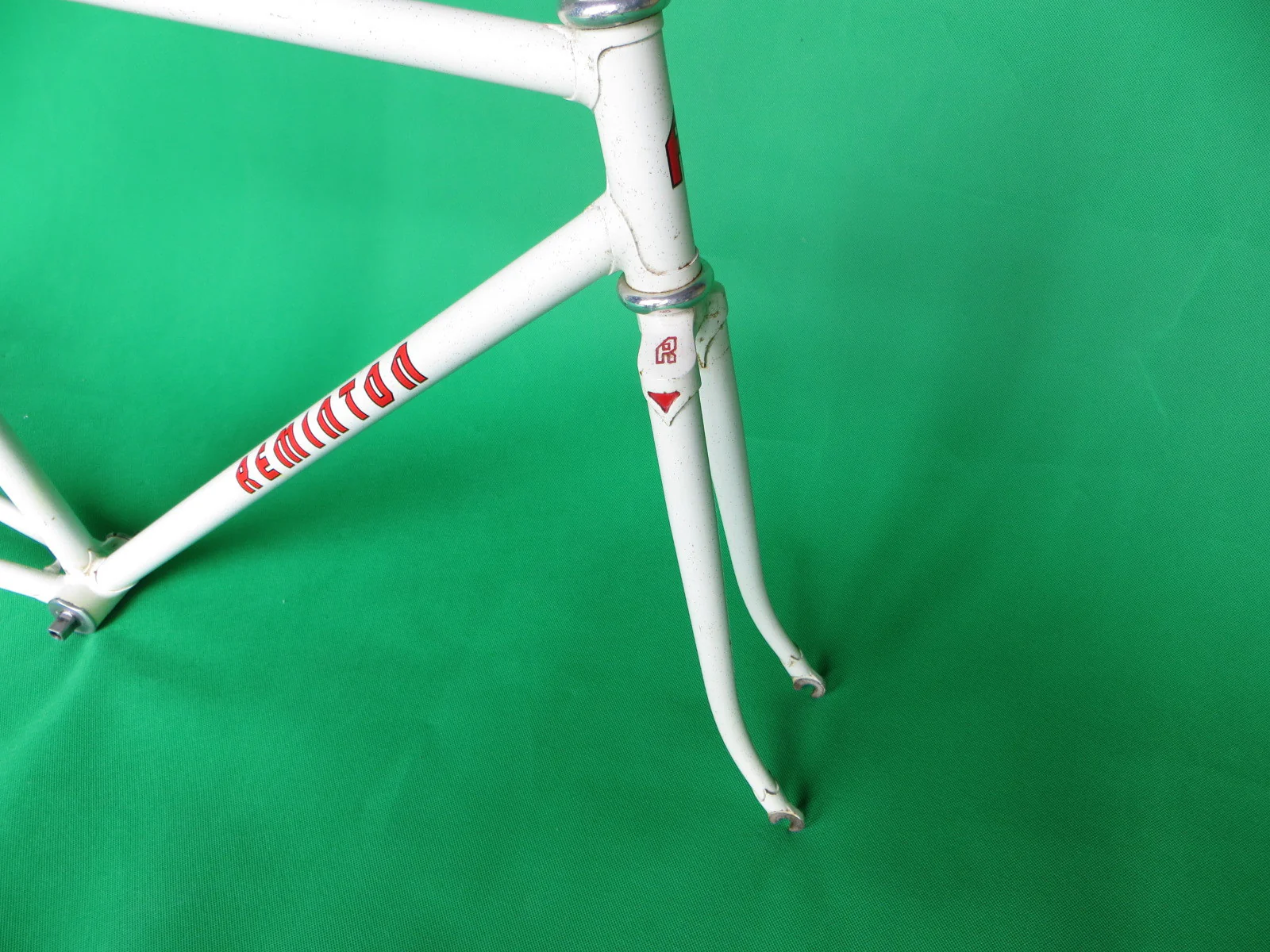 REMINTON // white & rainbow flake '89 // 51.5cm - Image 10